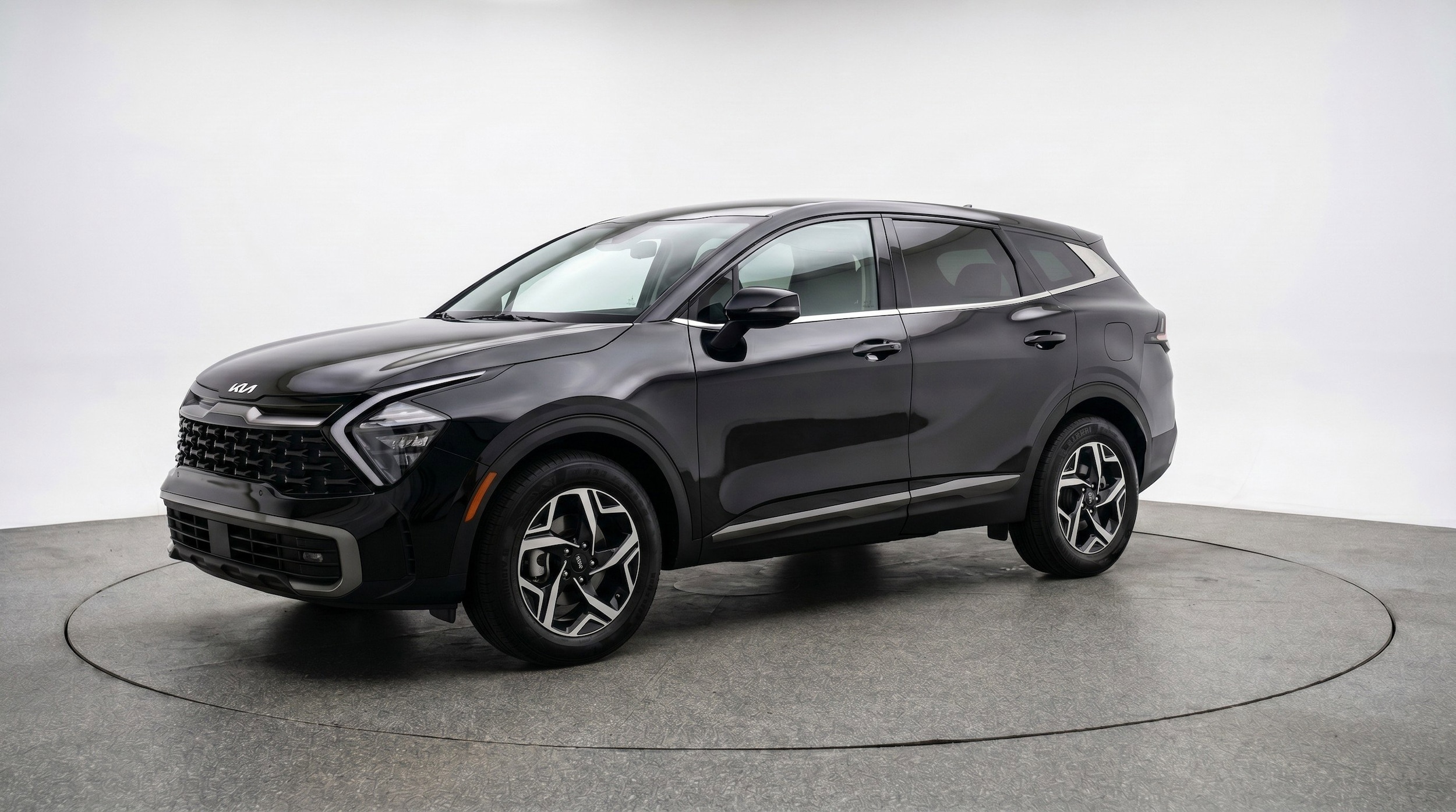 Thumbnail: 2025 Kia Sportage - 2