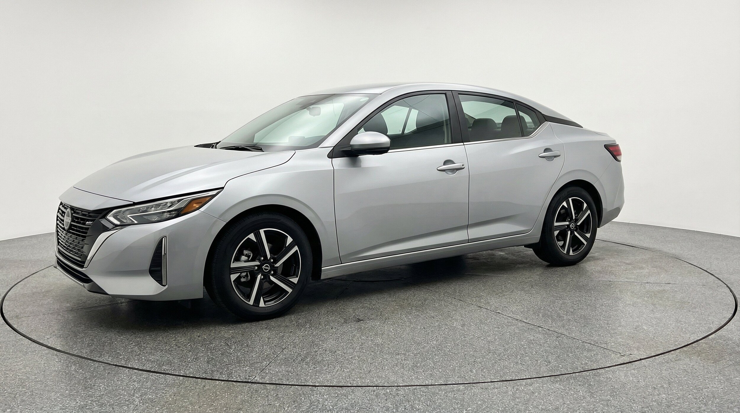 Thumbnail: 2025 Nissan Sentra - 2
