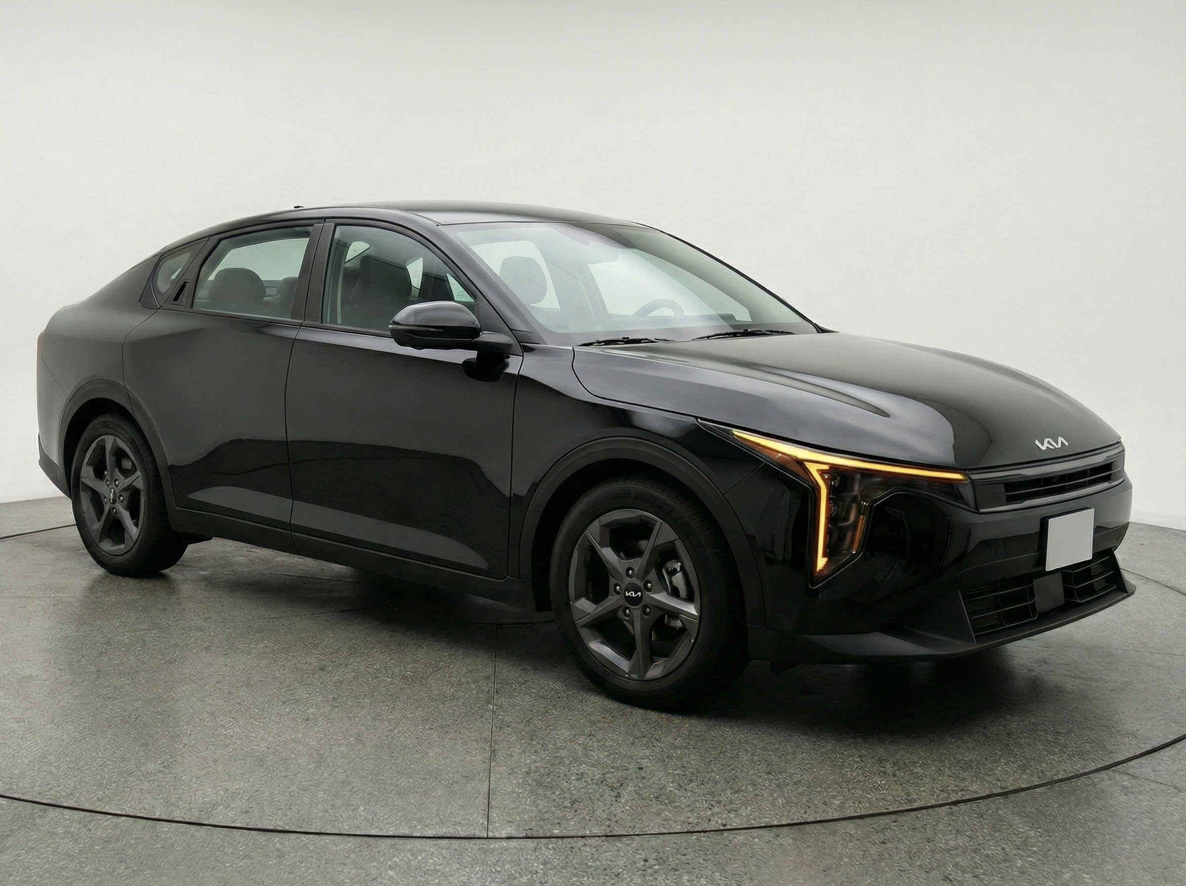 Thumbnail: 2025 Kia K4 - 1