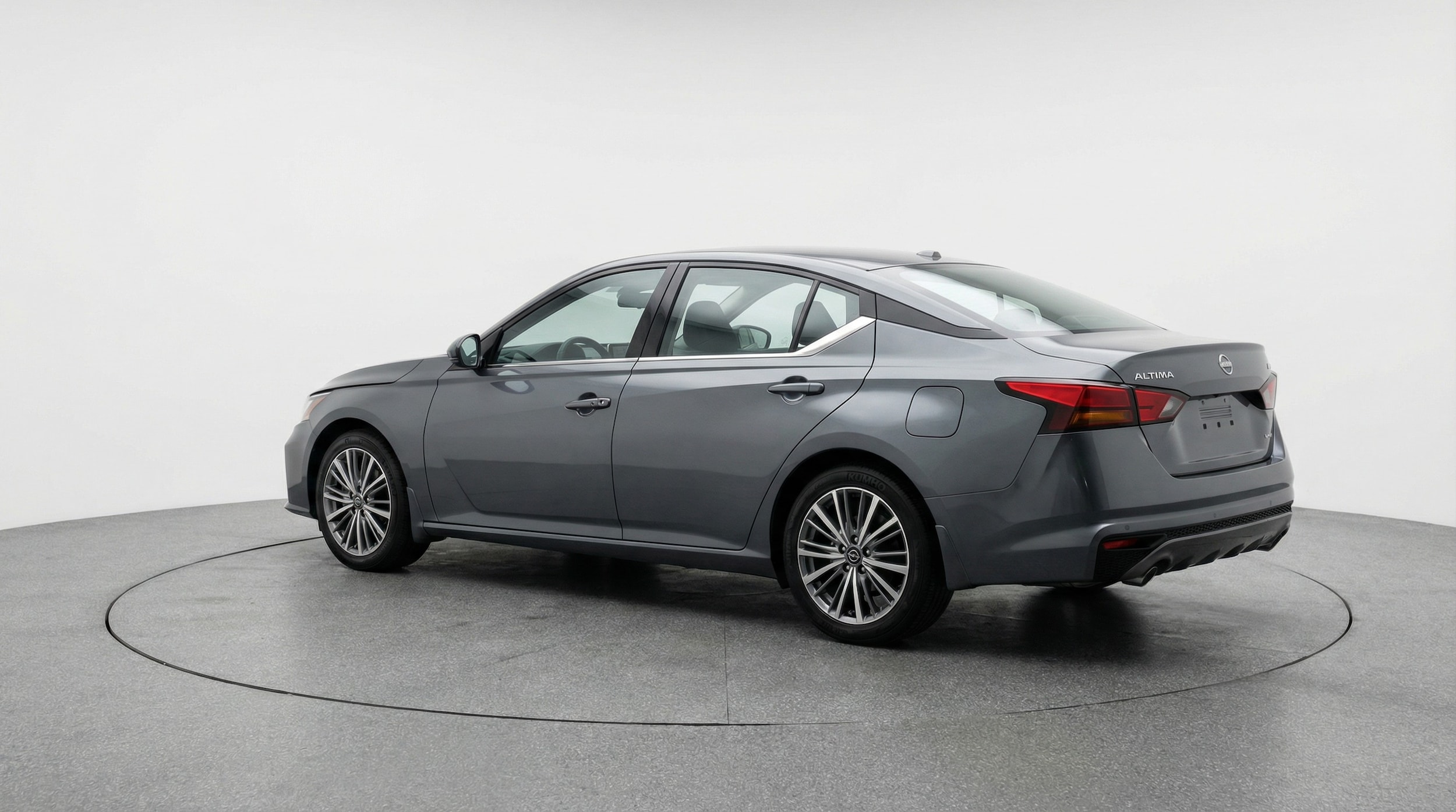 Thumbnail: 2025 Nissan Altima - 5