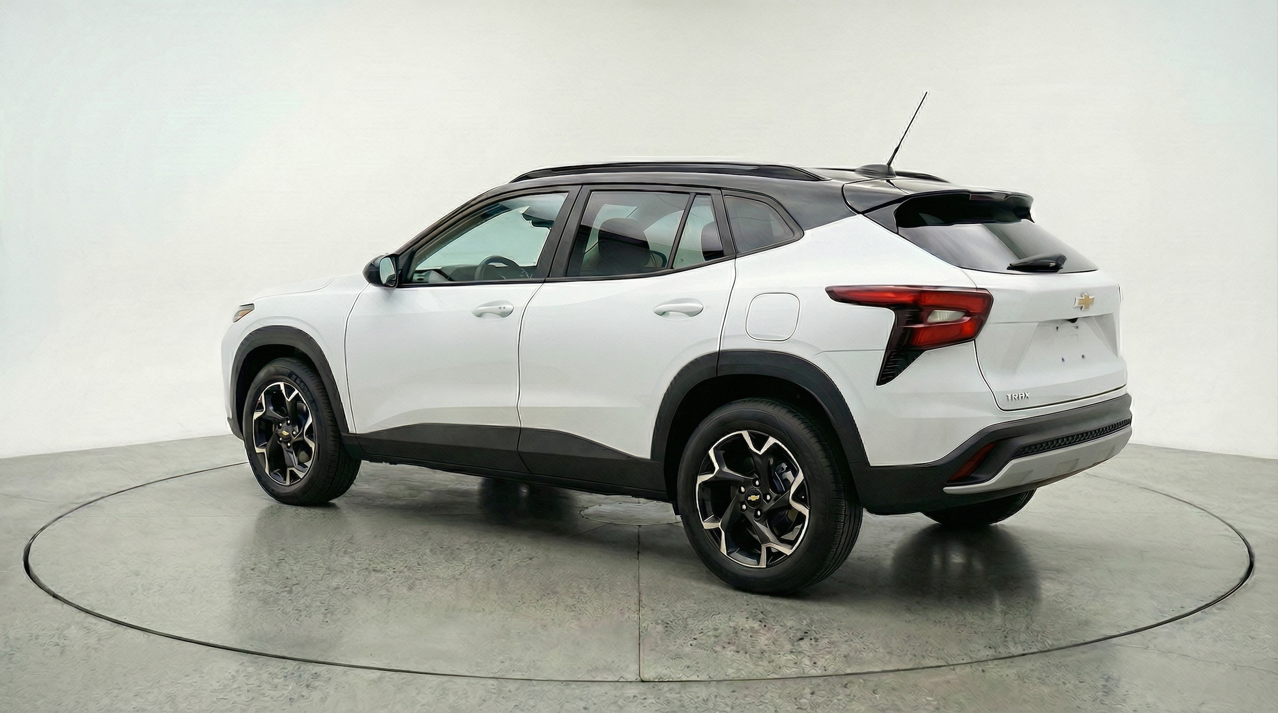 Thumbnail: 2025 Chevrolet Trax - 5