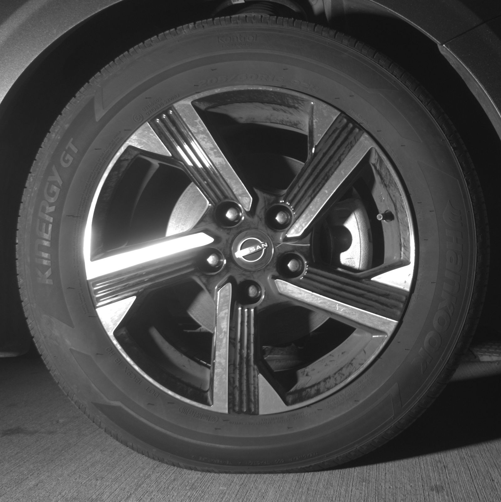 Thumbnail: 2025 Nissan Sentra - 10