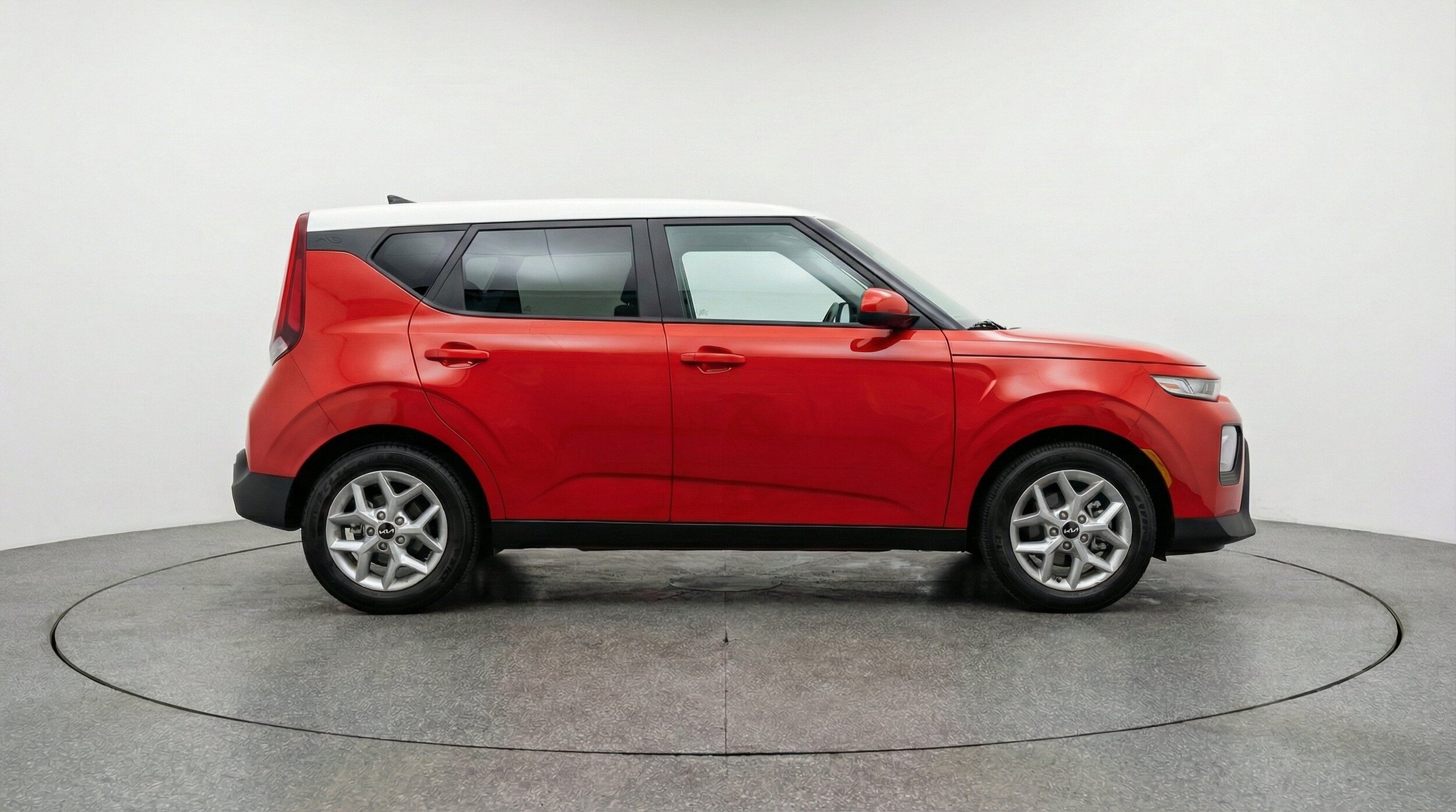 Thumbnail: 2025 Kia Soul - 11