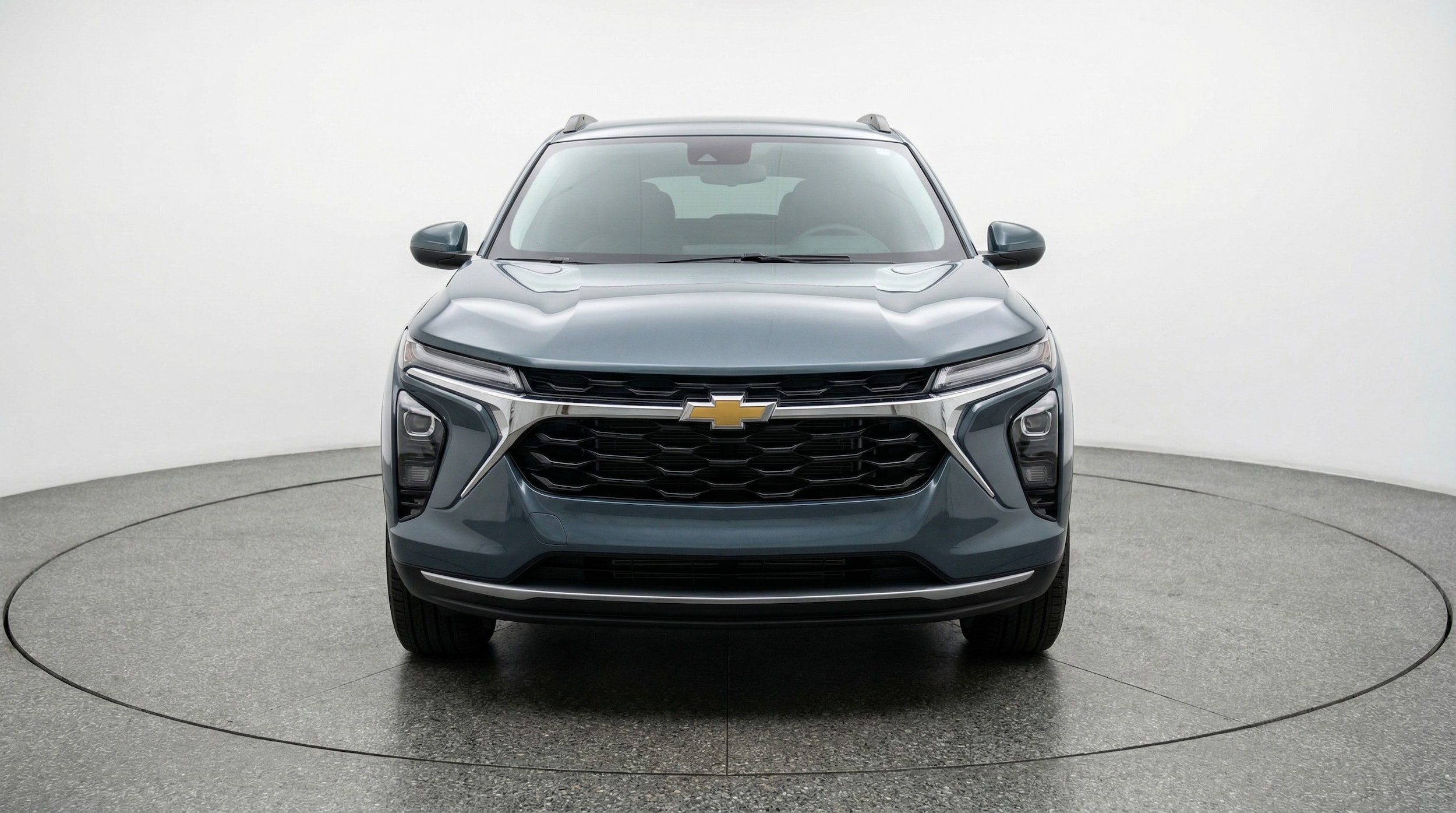 Thumbnail: 2025 Chevrolet Trax - 2