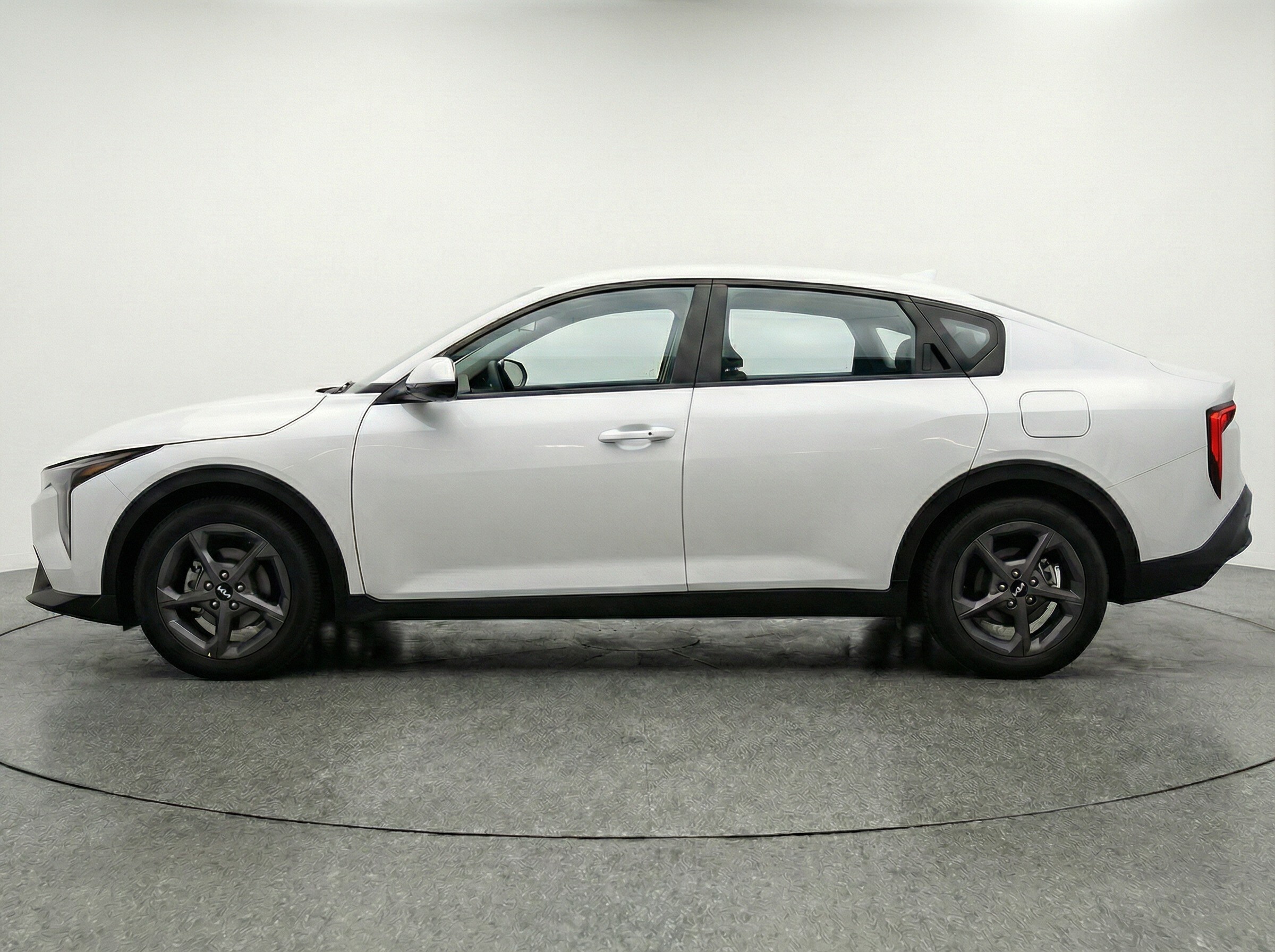 Thumbnail: 2025 Kia K4 - 4