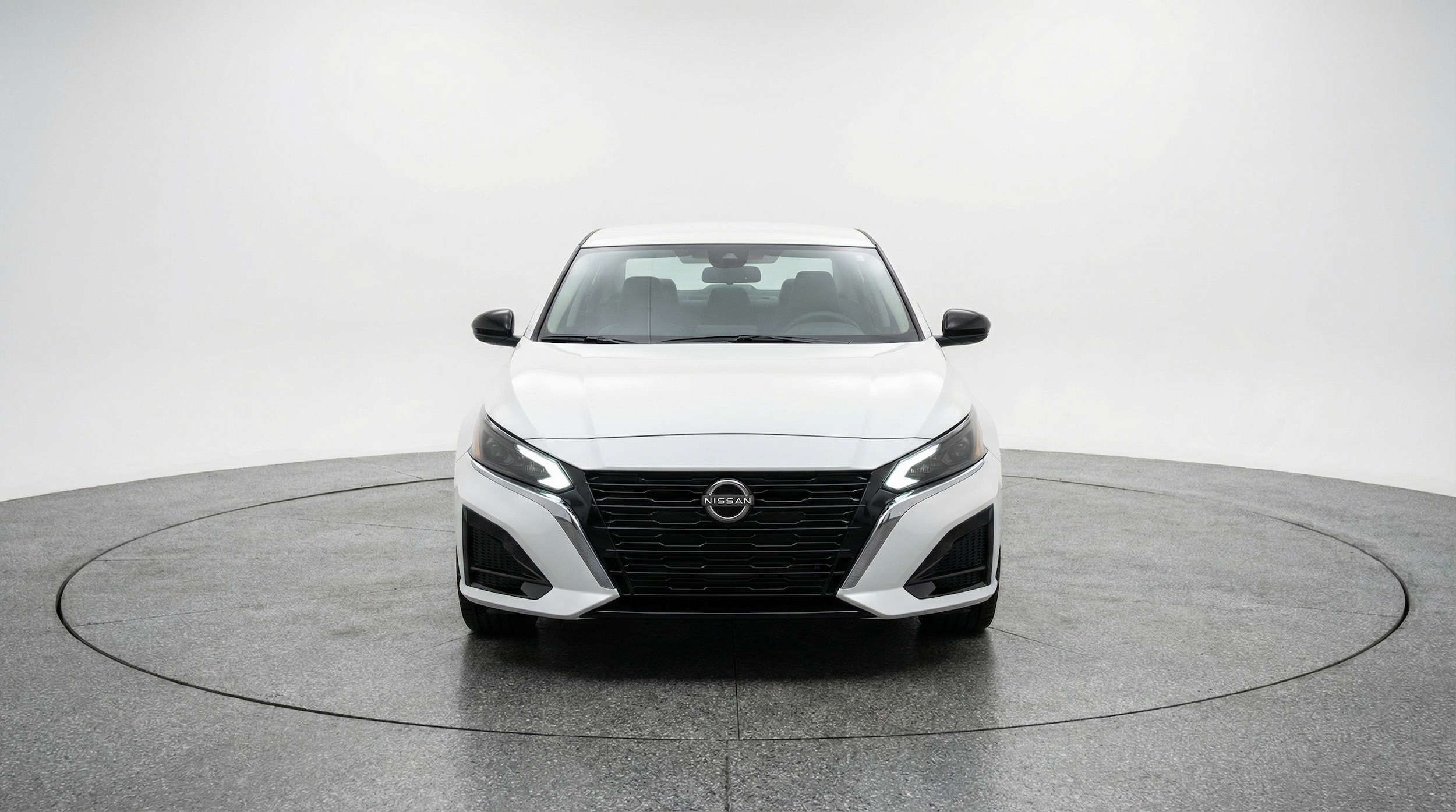 Thumbnail: 2025 Nissan Altima - 2