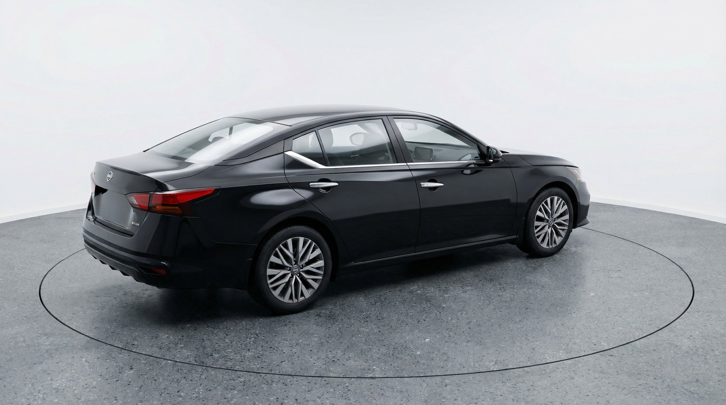 Thumbnail: 2025 Nissan Altima - 7