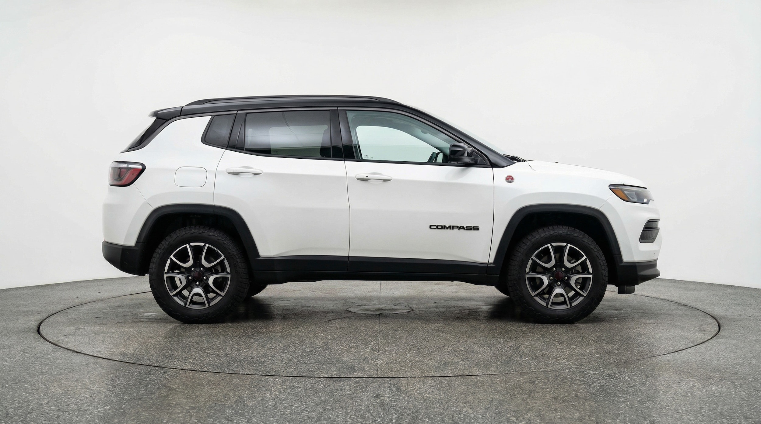 Thumbnail: 2025 Jeep Compass - 8