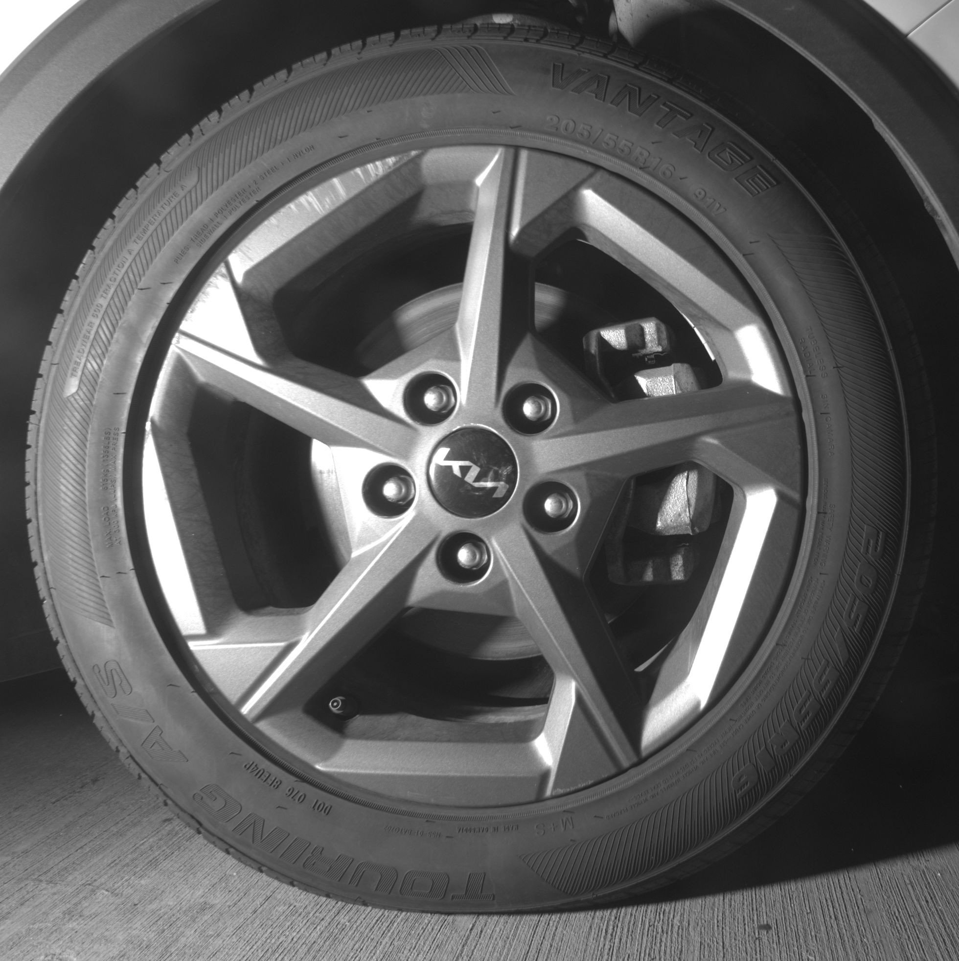 Thumbnail: 2025 Kia K4 - 12