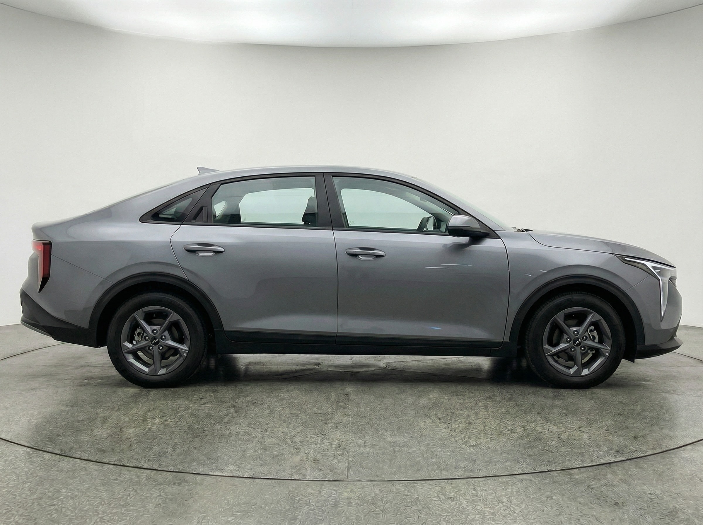 Thumbnail: 2025 Kia K4 - 8