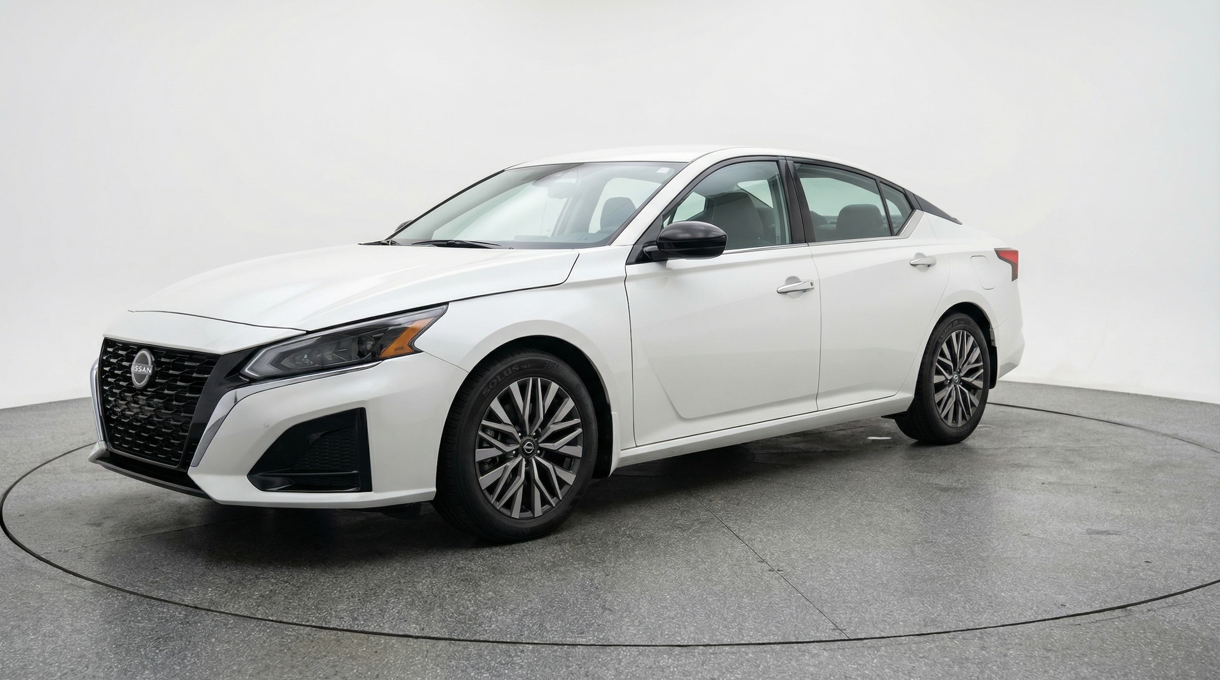 Thumbnail: 2025 Nissan Altima - 3