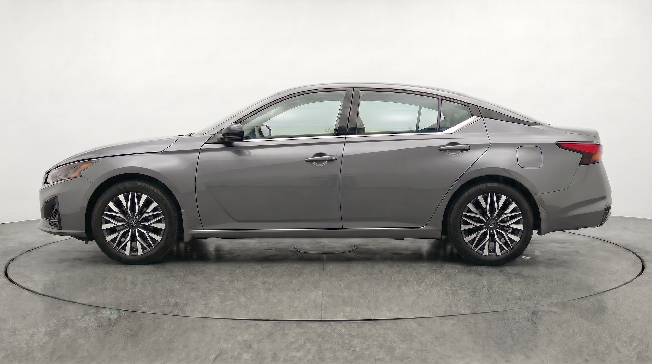 Thumbnail: 2026 Nissan Altima - 3