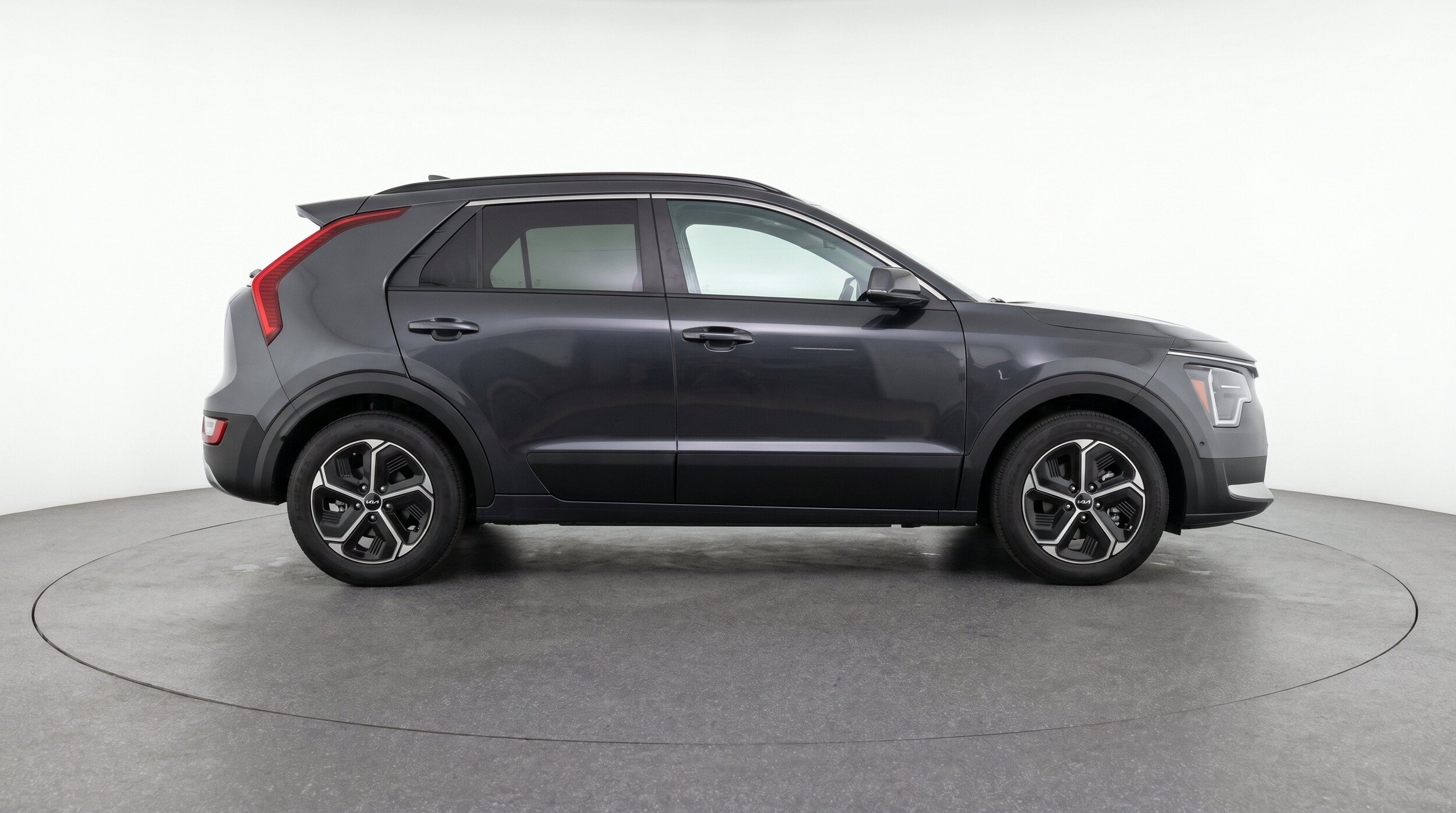 Thumbnail: 2026 Kia Niro - 9