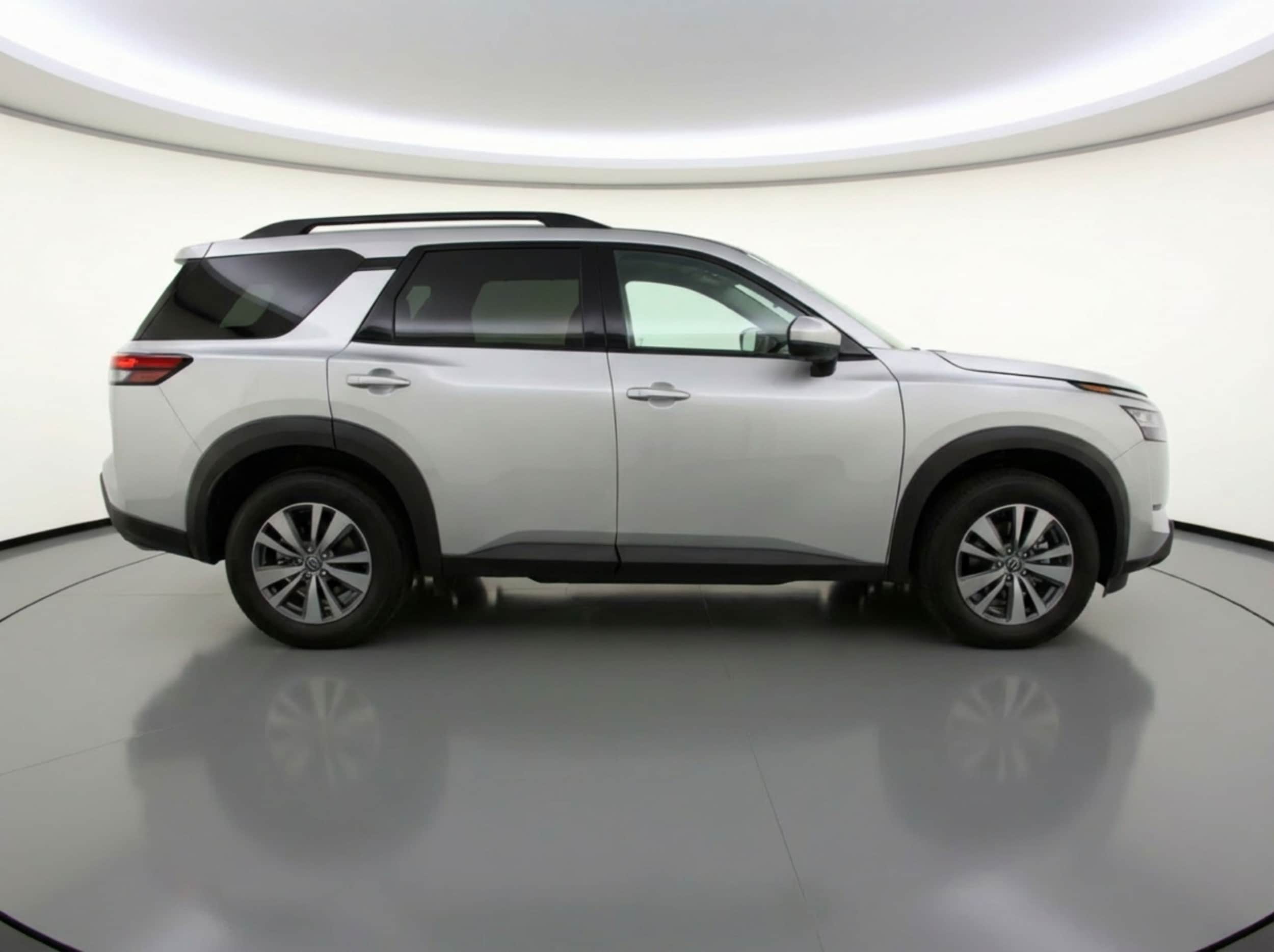 Thumbnail: 2025 Nissan Pathfinder - 8