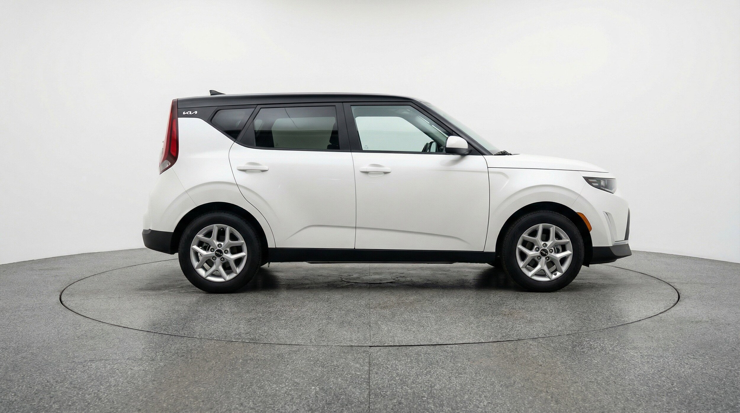 Thumbnail: 2025 Kia Soul - 9