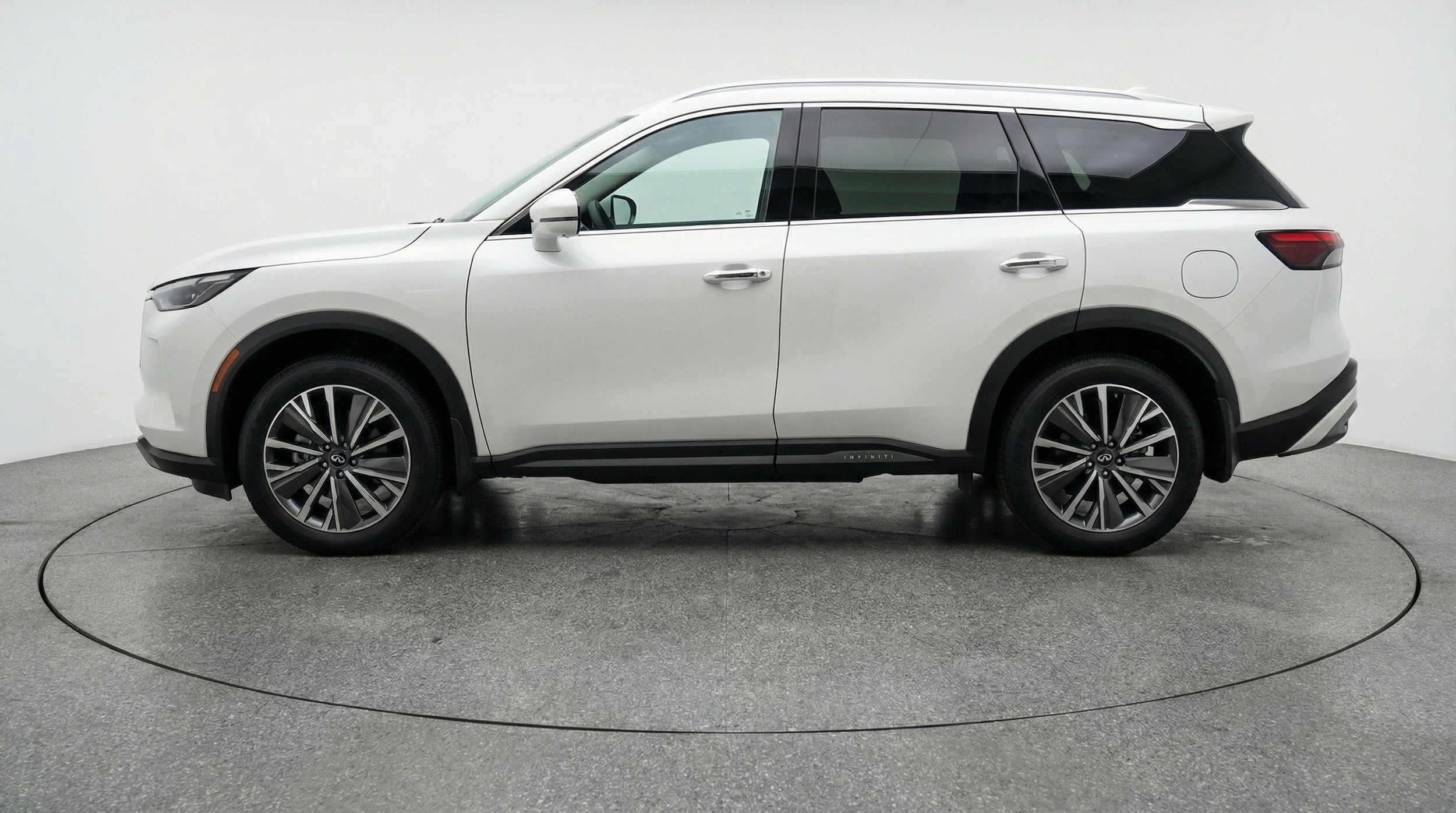 Thumbnail: 2026 INFINITI QX60 - 3