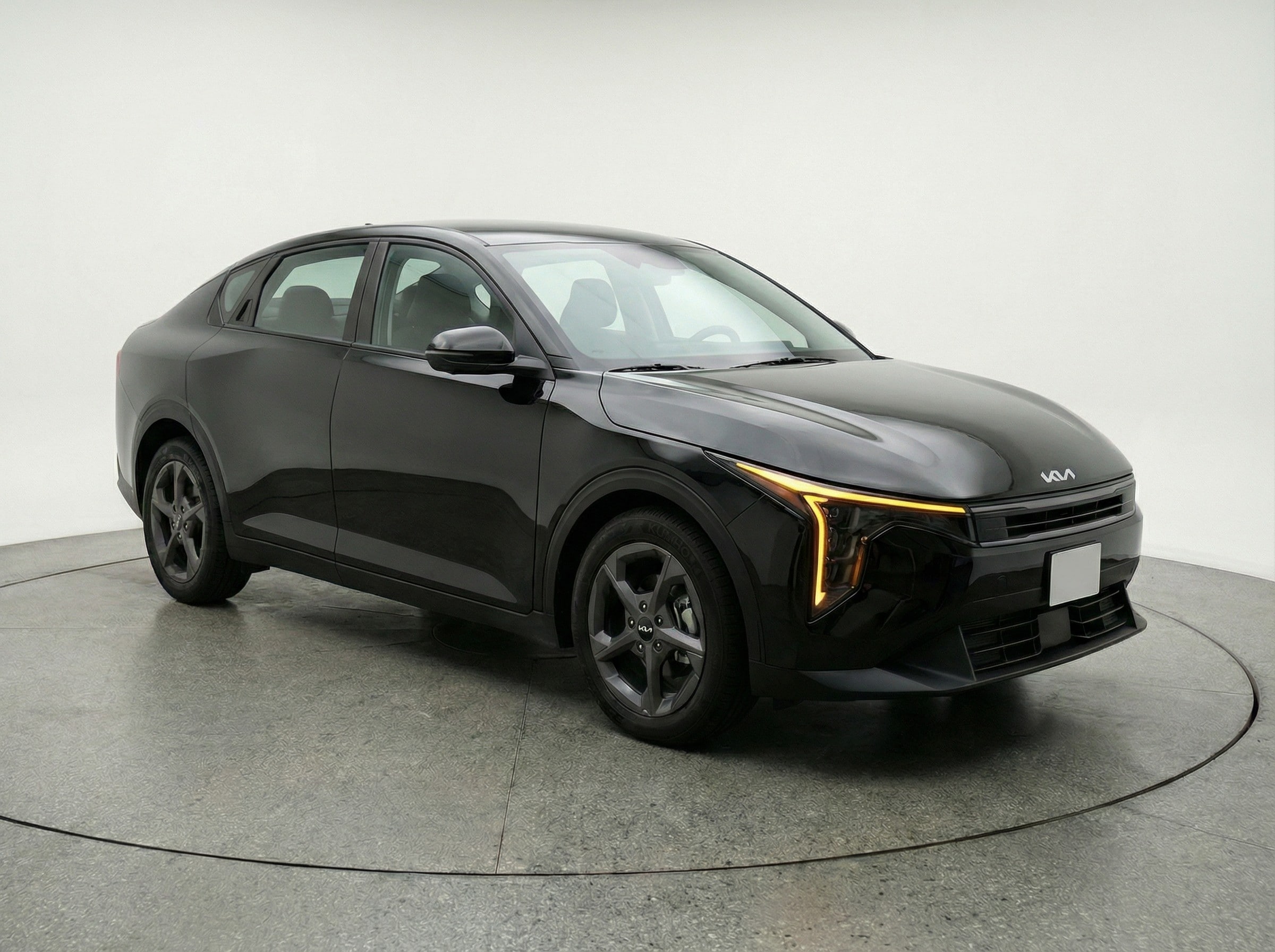 Thumbnail: 2025 Kia K4 - 1