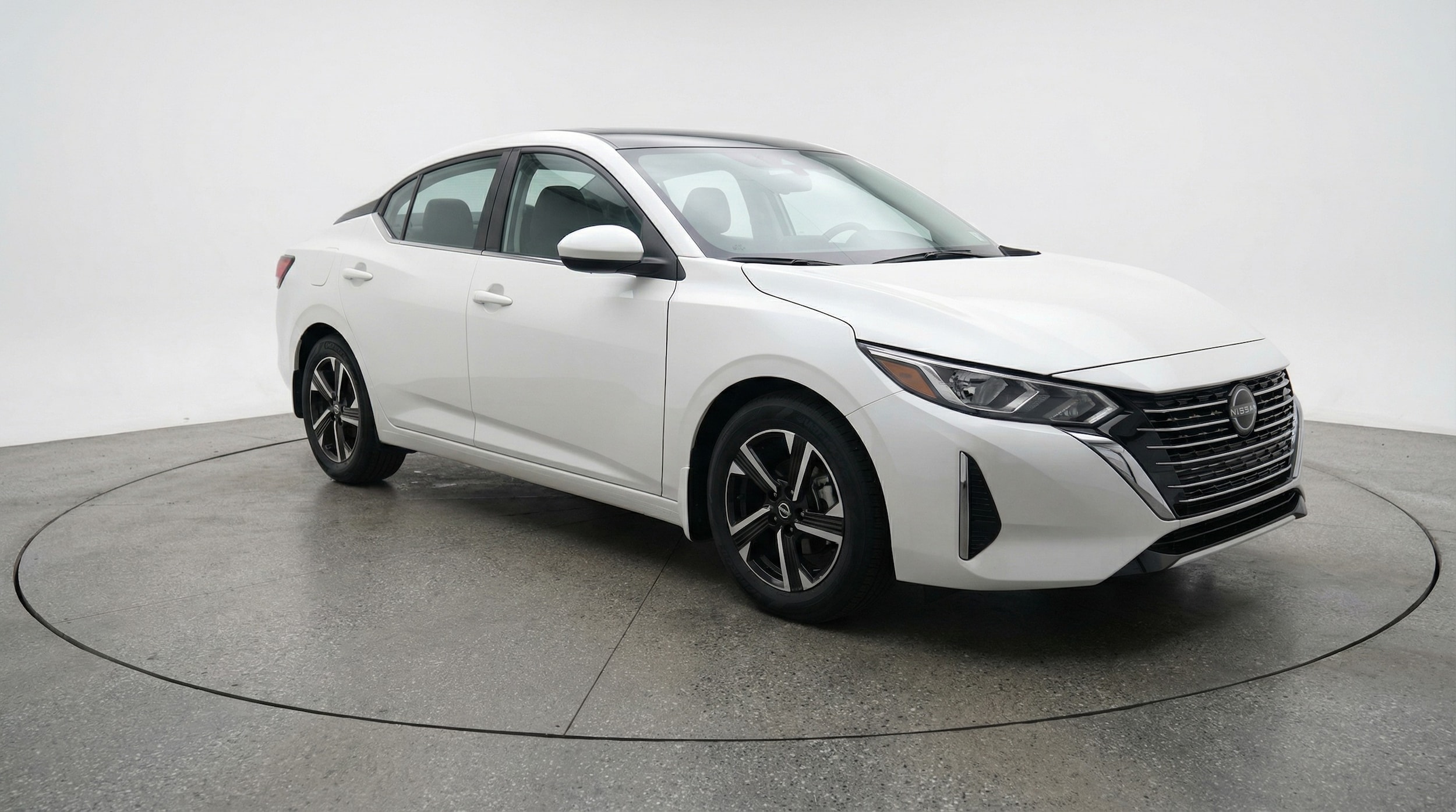 Thumbnail: 2025 Nissan Sentra - 1