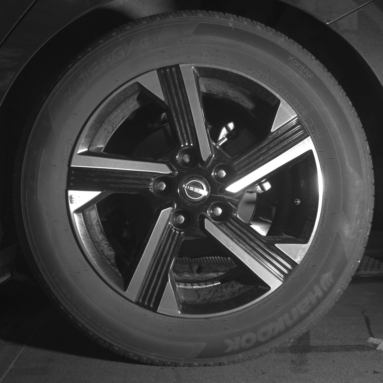 Thumbnail: 2025 Nissan Sentra - 11