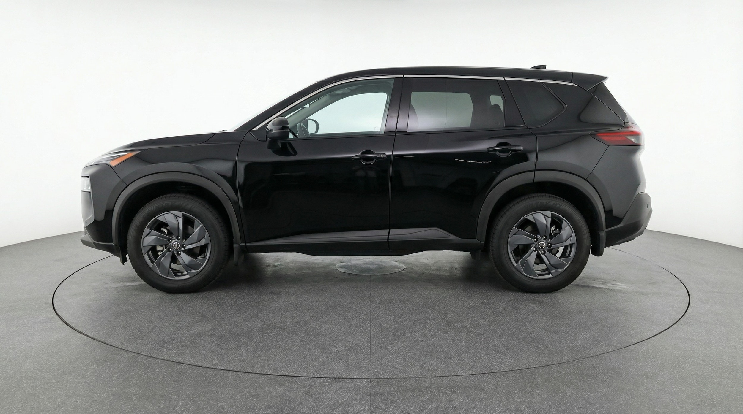 Thumbnail: 2025 Nissan Rogue - 4