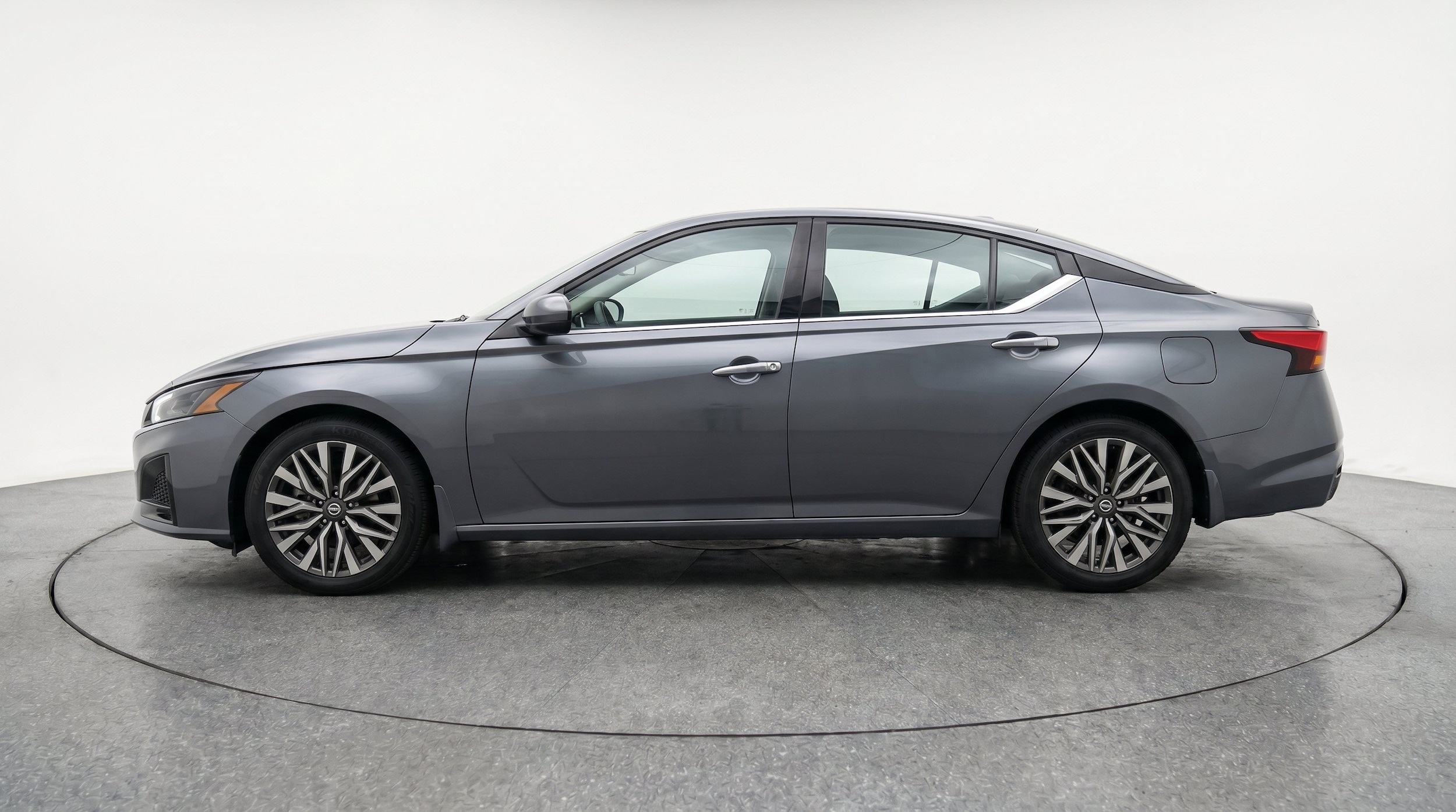 Thumbnail: 2026 Nissan Altima - 5