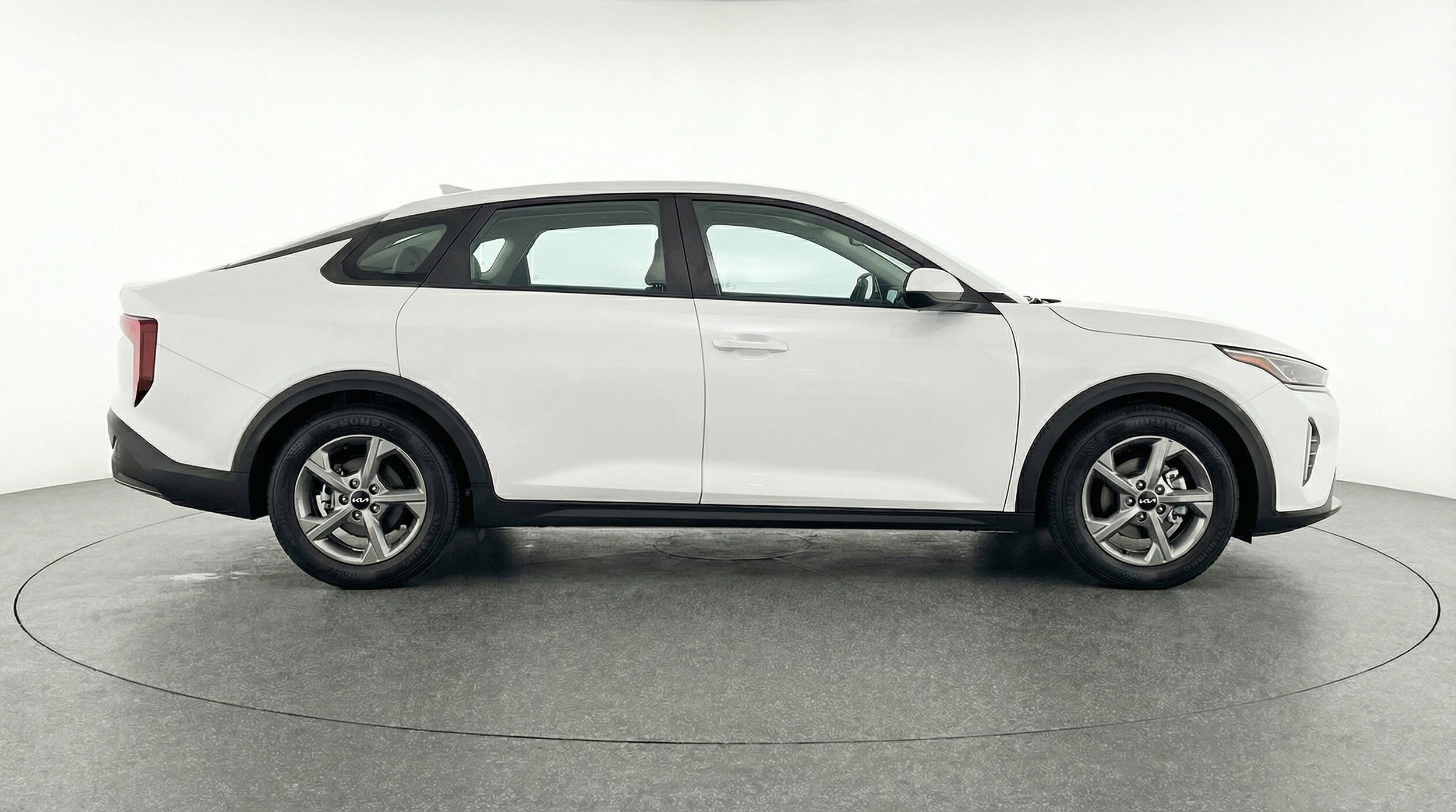 Thumbnail: 2025 Kia K4 - 9