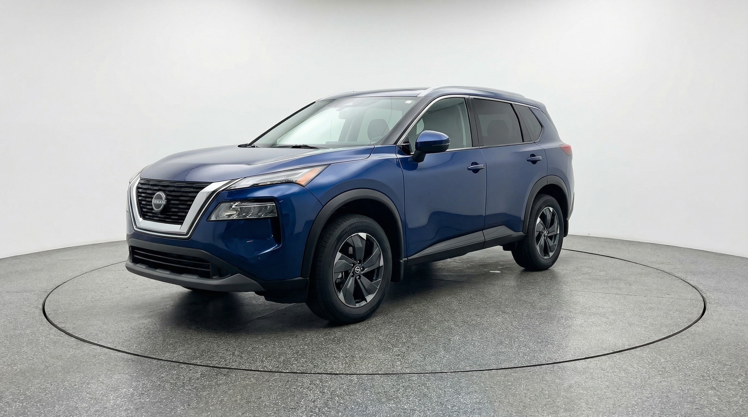 Thumbnail: 2025 Nissan Rogue - 3