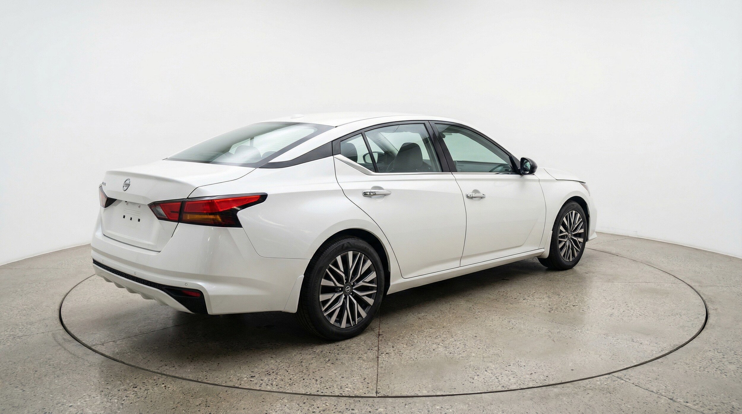 Thumbnail: 2025 Nissan Altima - 7