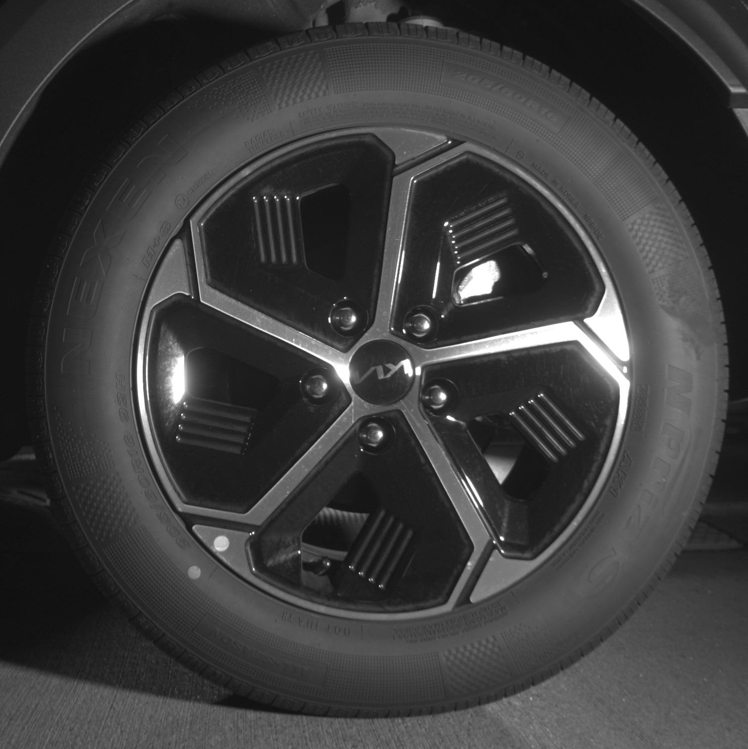 Thumbnail: 2026 Kia Niro - 13