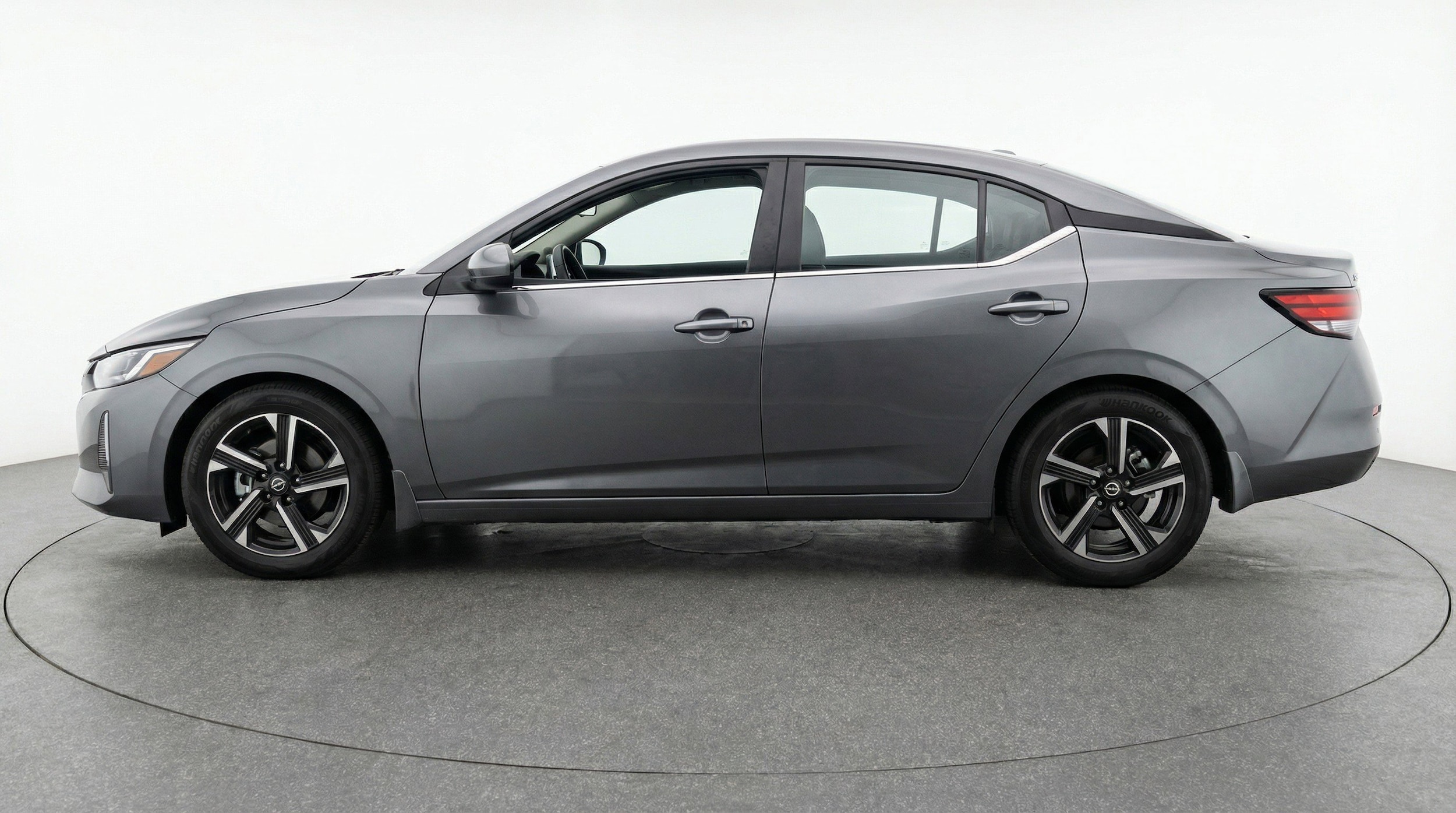 Thumbnail: 2025 Nissan Sentra - 3