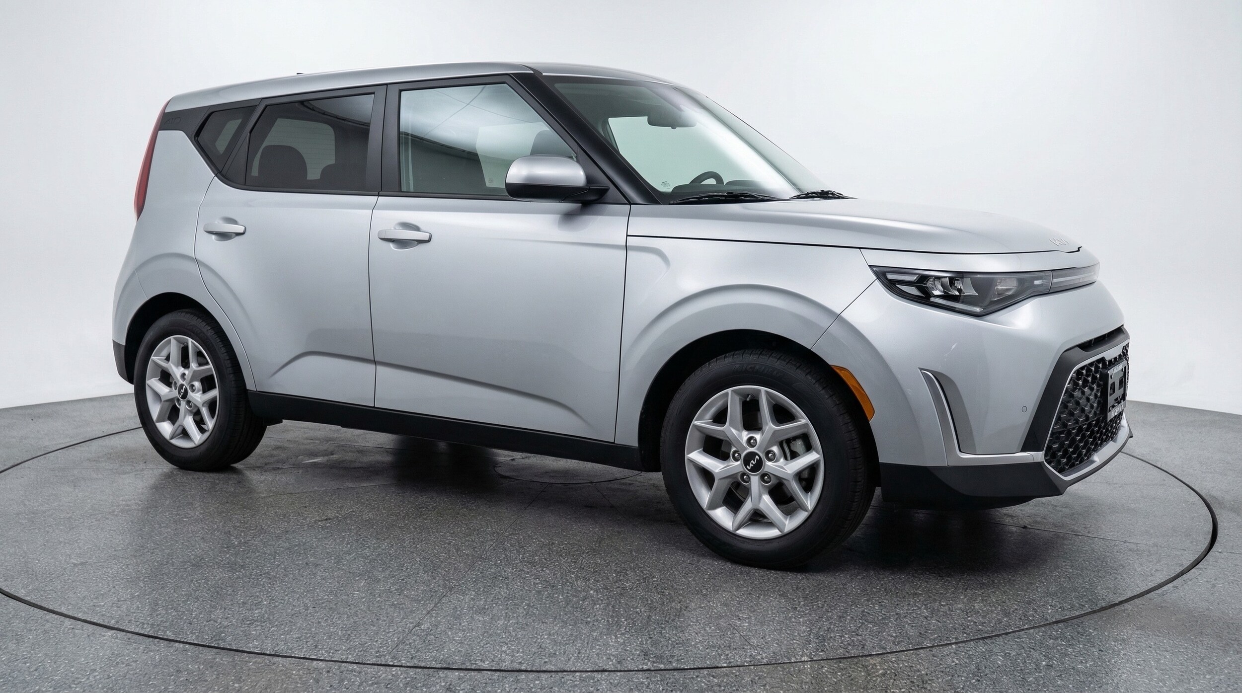 Thumbnail: 2025 Kia Soul - 1