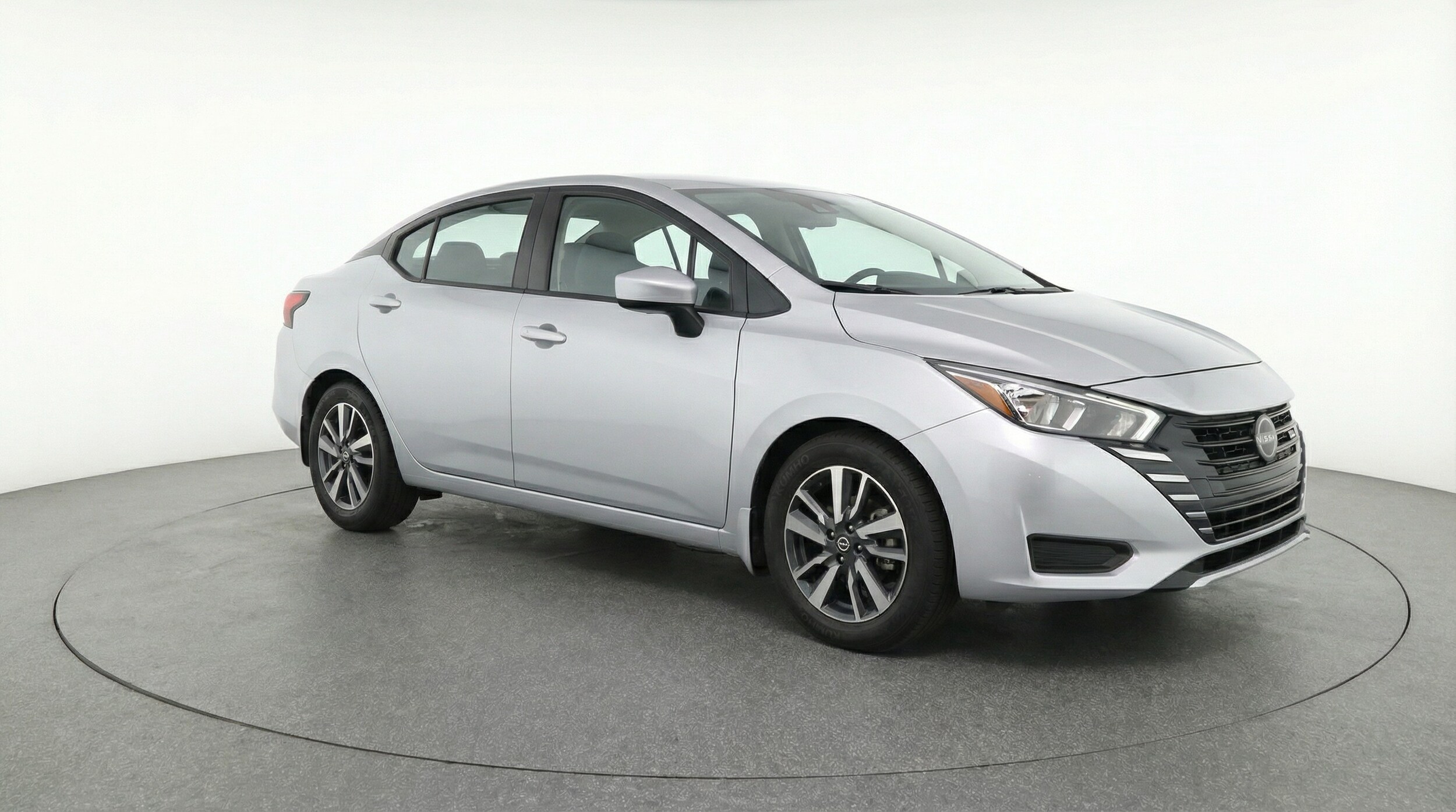 2025 Nissan Versa Sedan SV