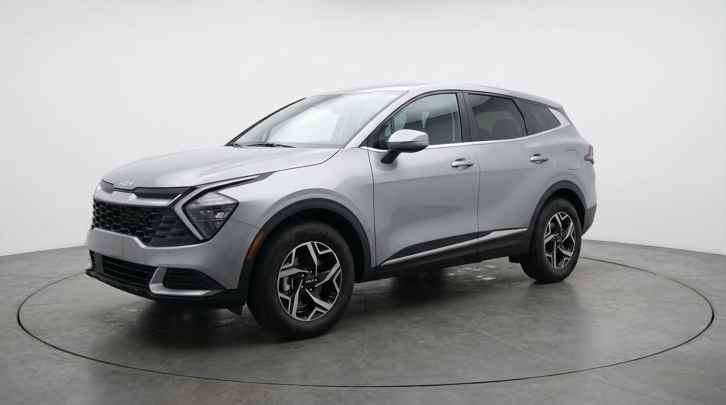 Thumbnail: 2025 Kia Sportage - 2