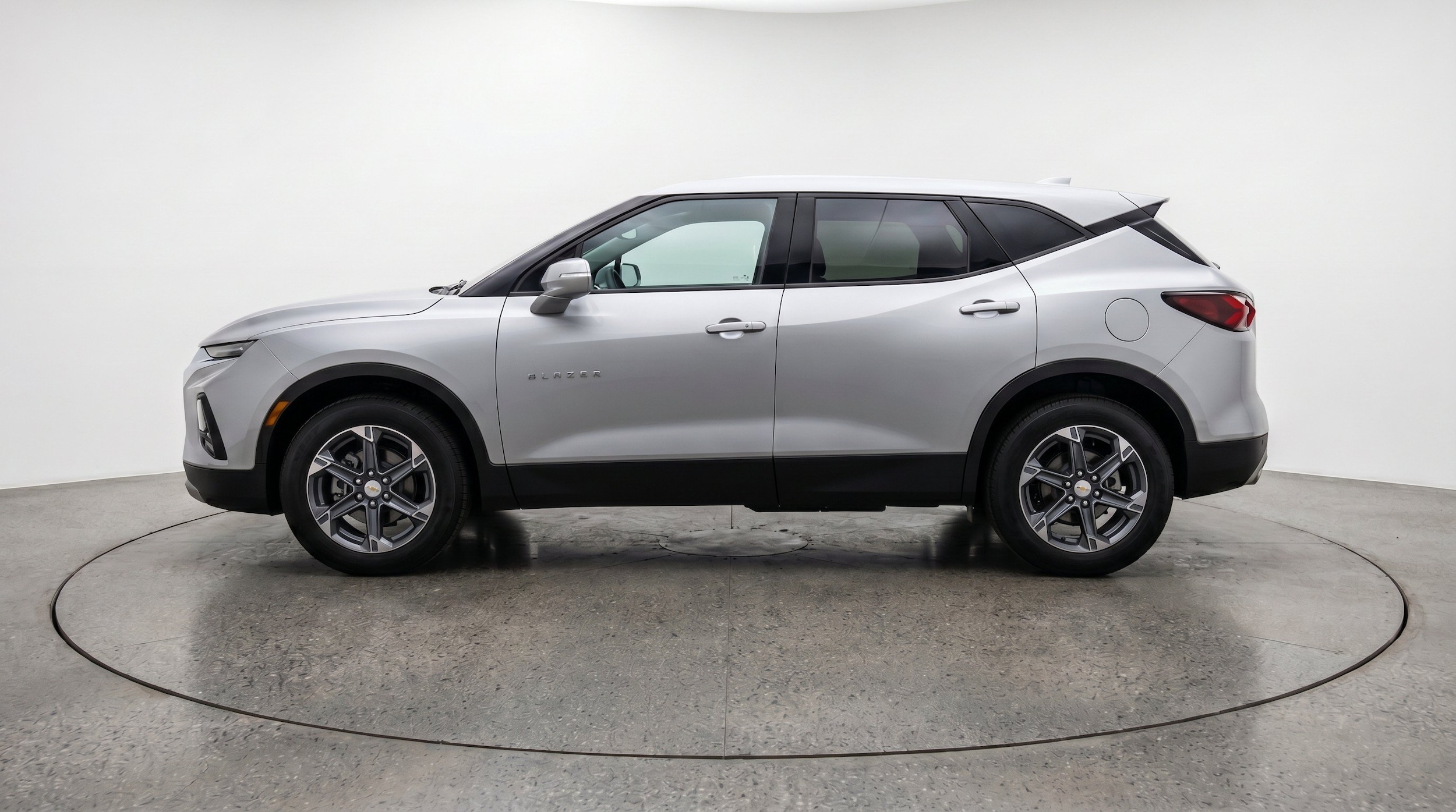 Thumbnail: 2026 Chevrolet Blazer - 3