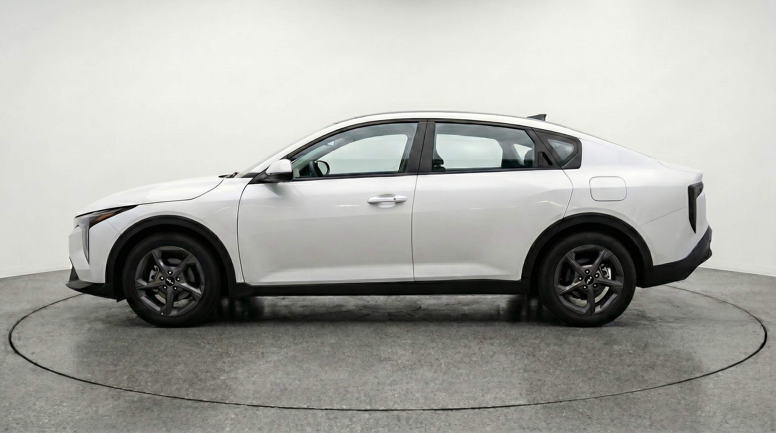 Thumbnail: 2025 Kia K4 - 3