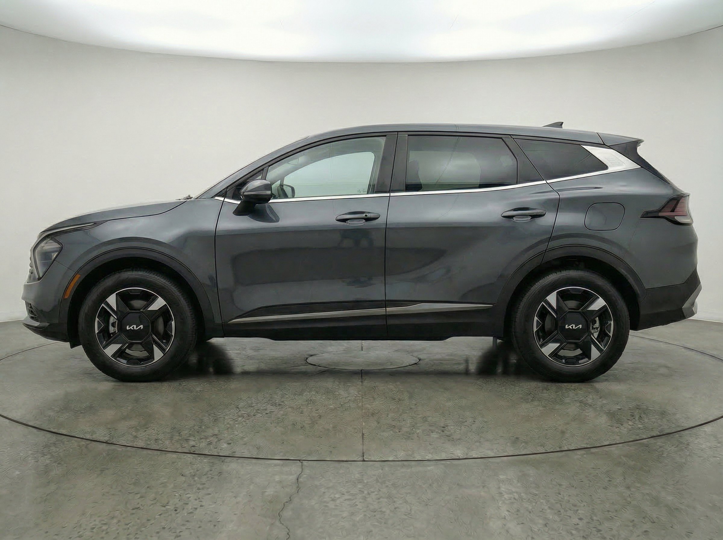 Thumbnail: 2026 Kia Sportage - 3