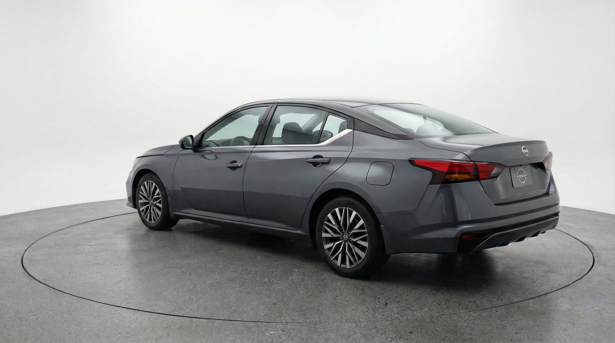 Thumbnail: 2025 Nissan Altima - 5