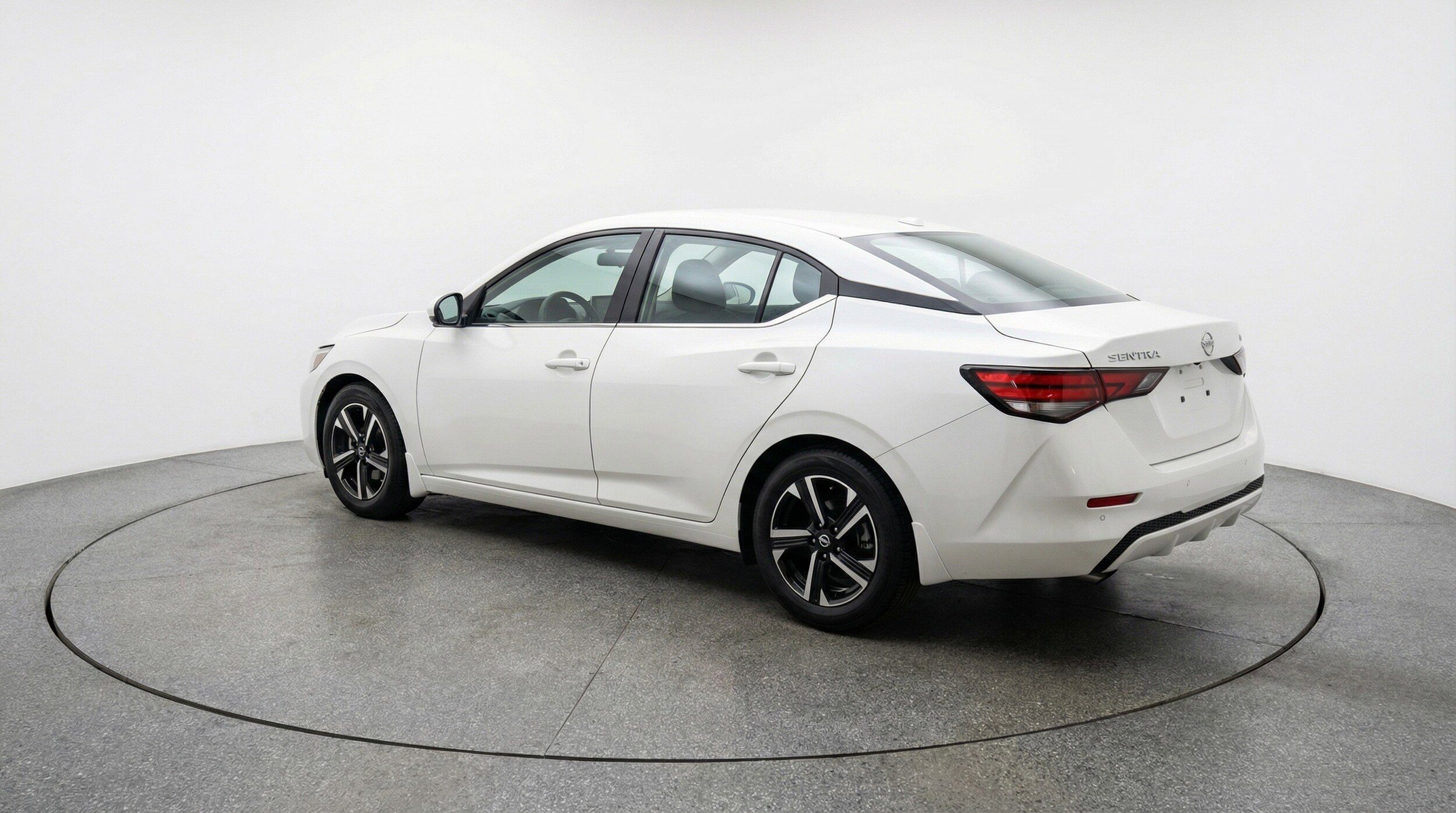 Thumbnail: 2025 Nissan Sentra - 5