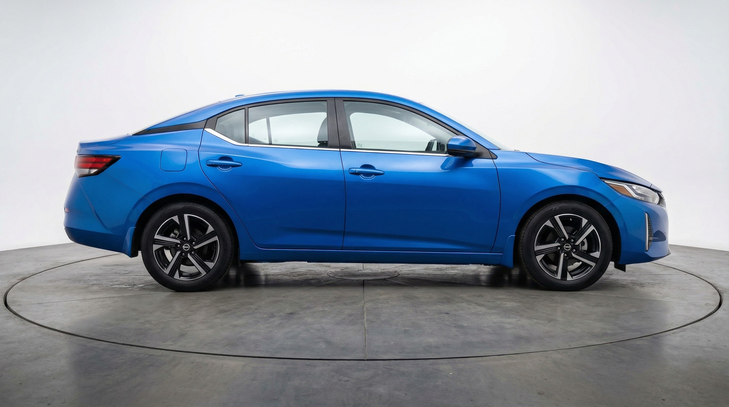 Thumbnail: 2025 Nissan Sentra - 8