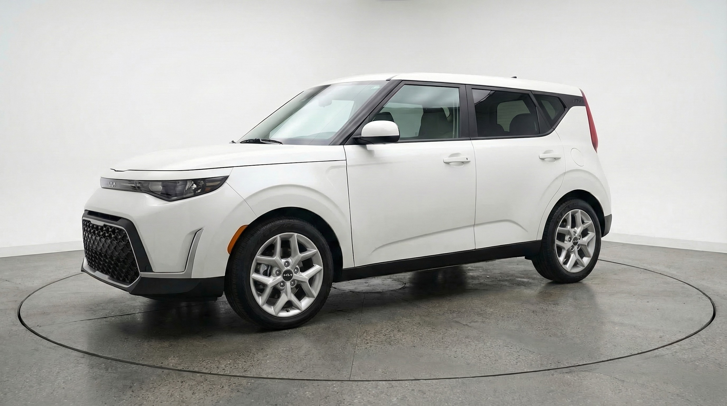 Thumbnail: 2025 Kia Soul - 3