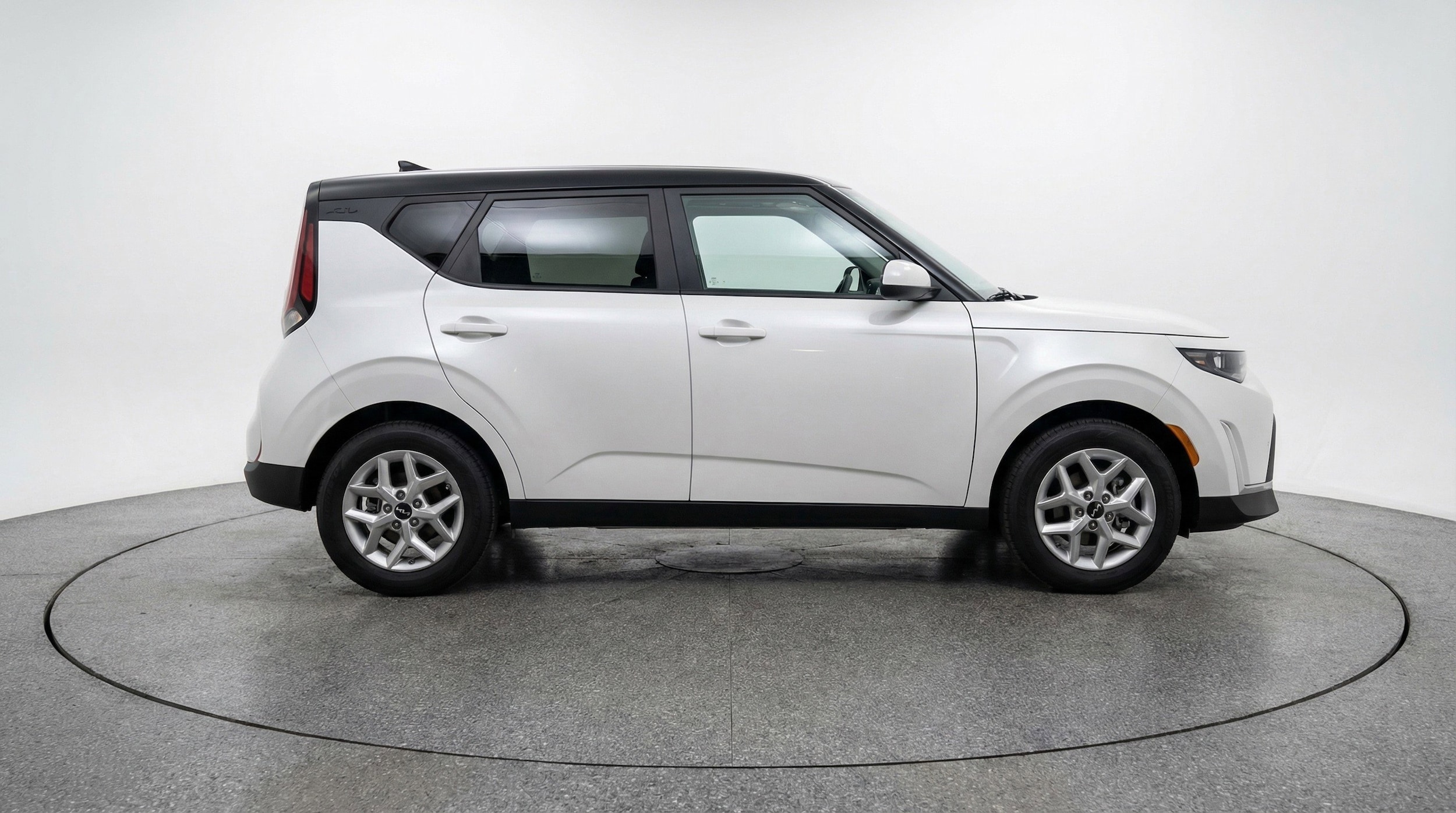 Thumbnail: 2025 Kia Soul - 9