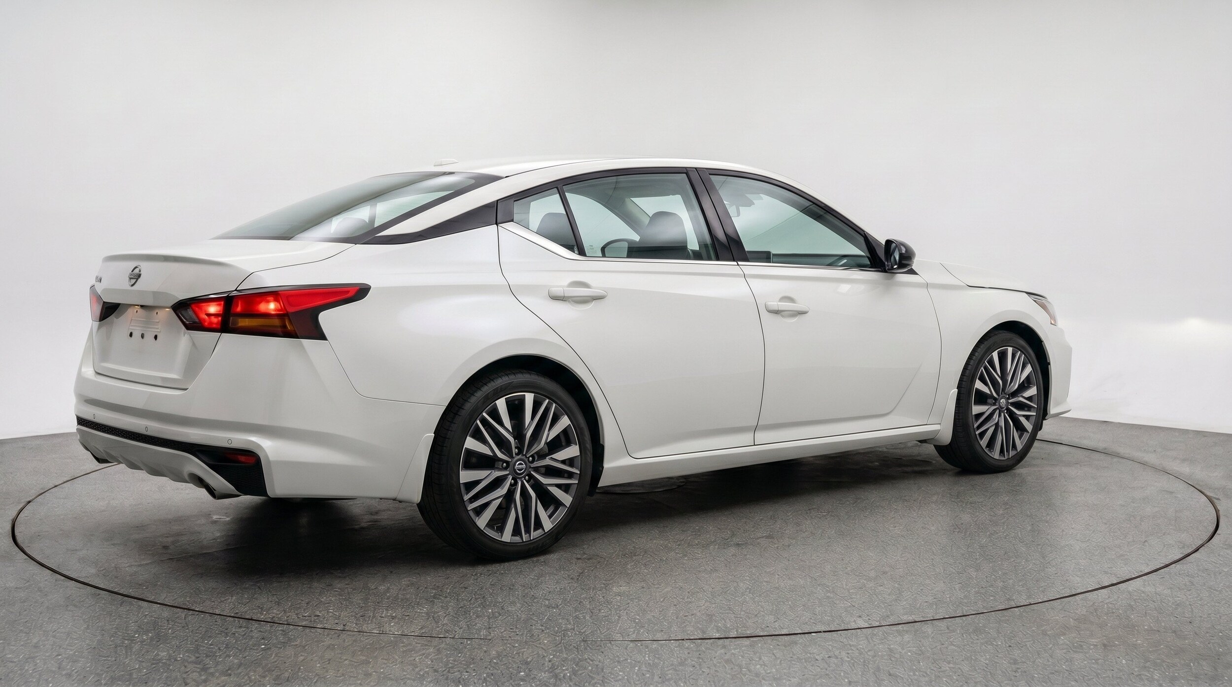 Thumbnail: 2025 Nissan Altima - 7