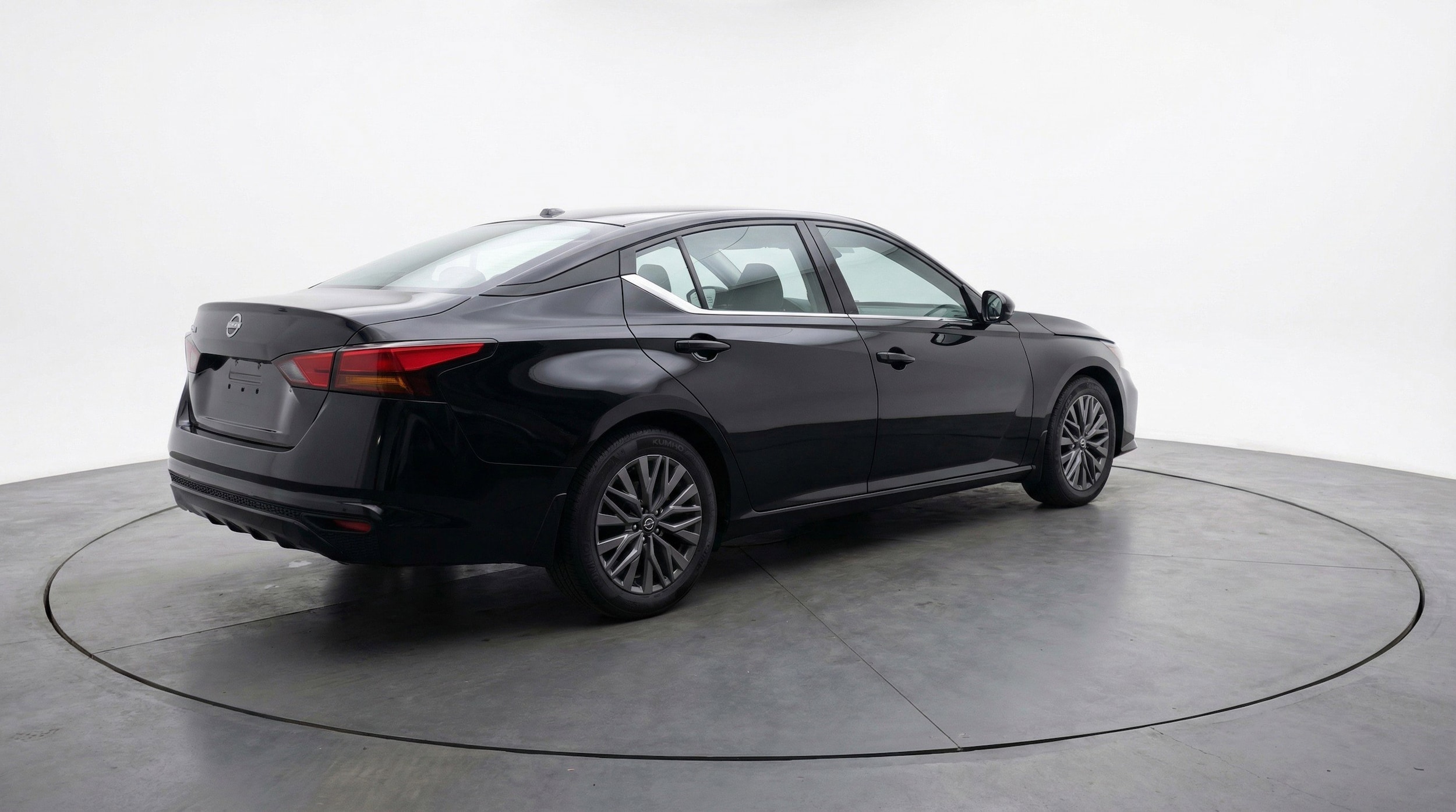 Thumbnail: 2025 Nissan Altima - 7