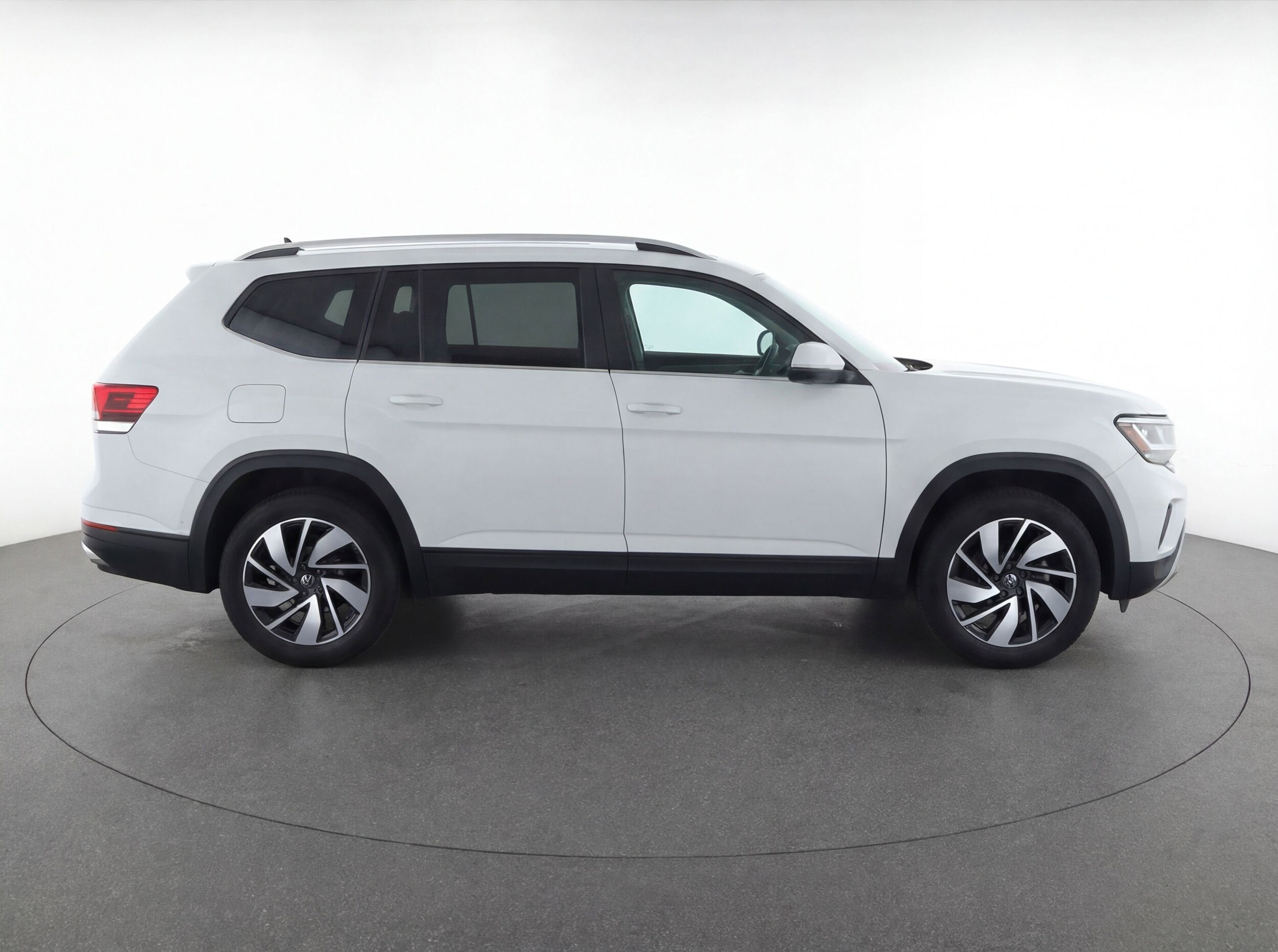 Thumbnail: 2025 Volkswagen Atlas - 9
