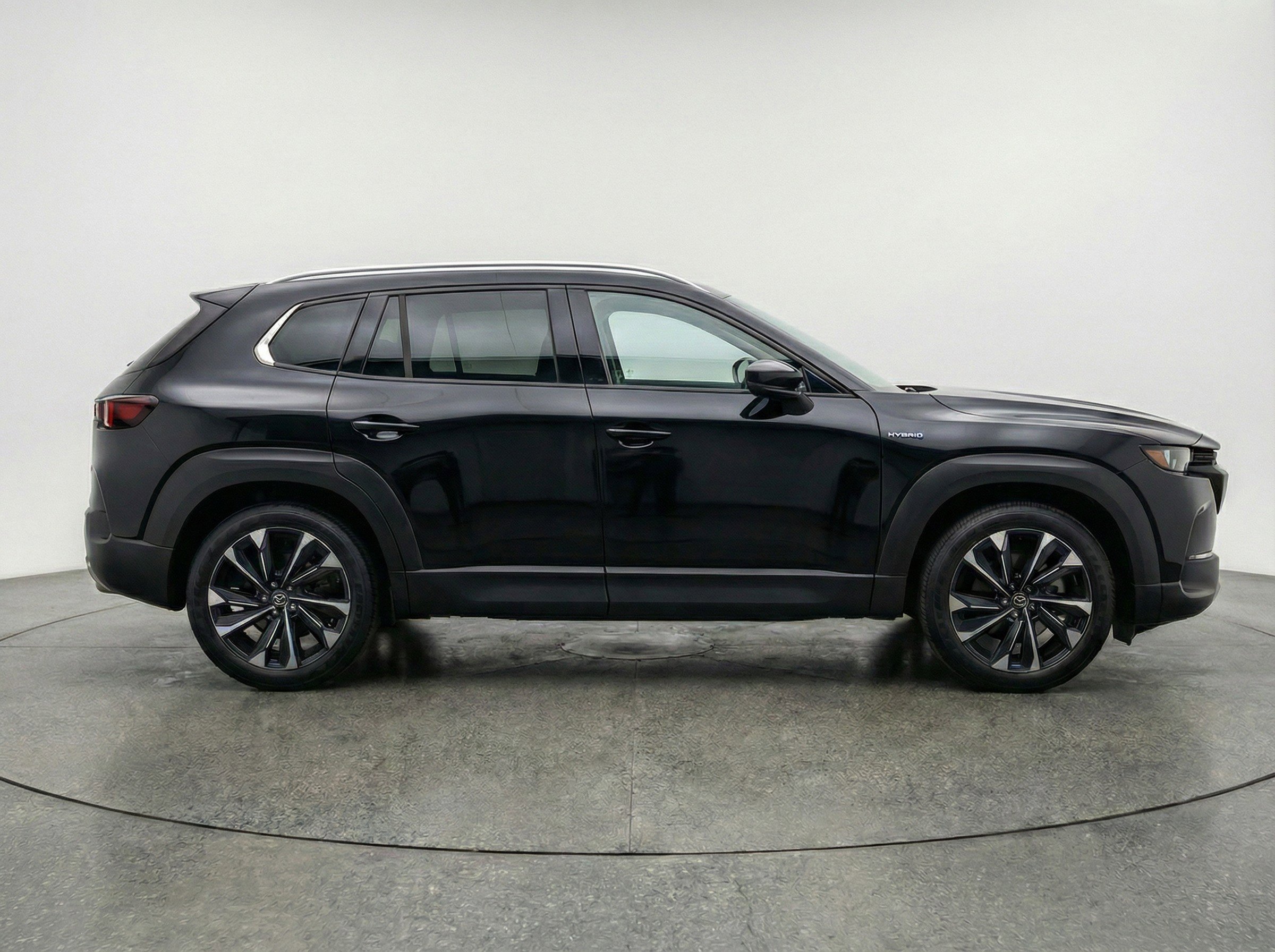 Thumbnail: 2025 Mazda CX-50 - 9