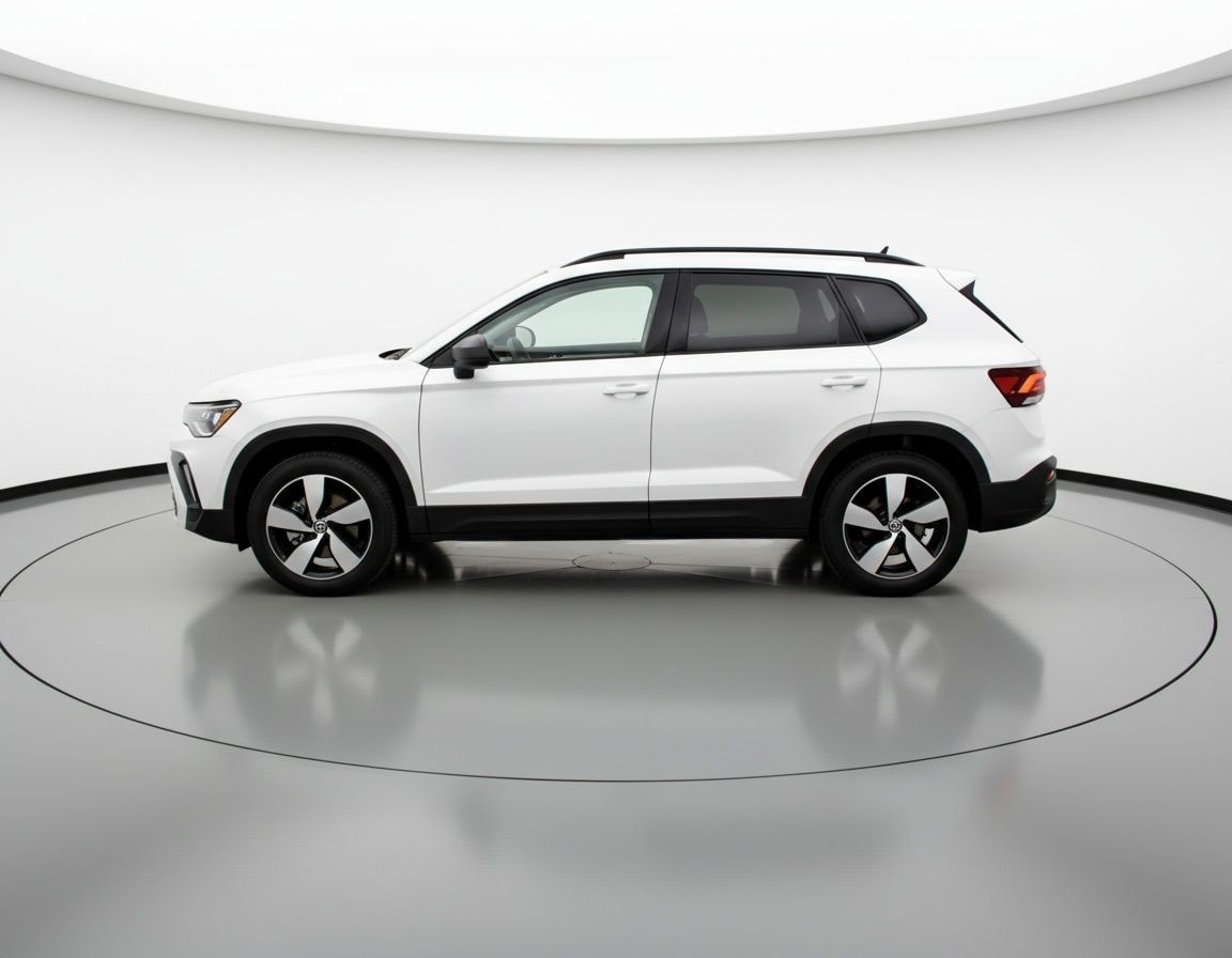 Thumbnail: 2025 Volkswagen Taos - 4