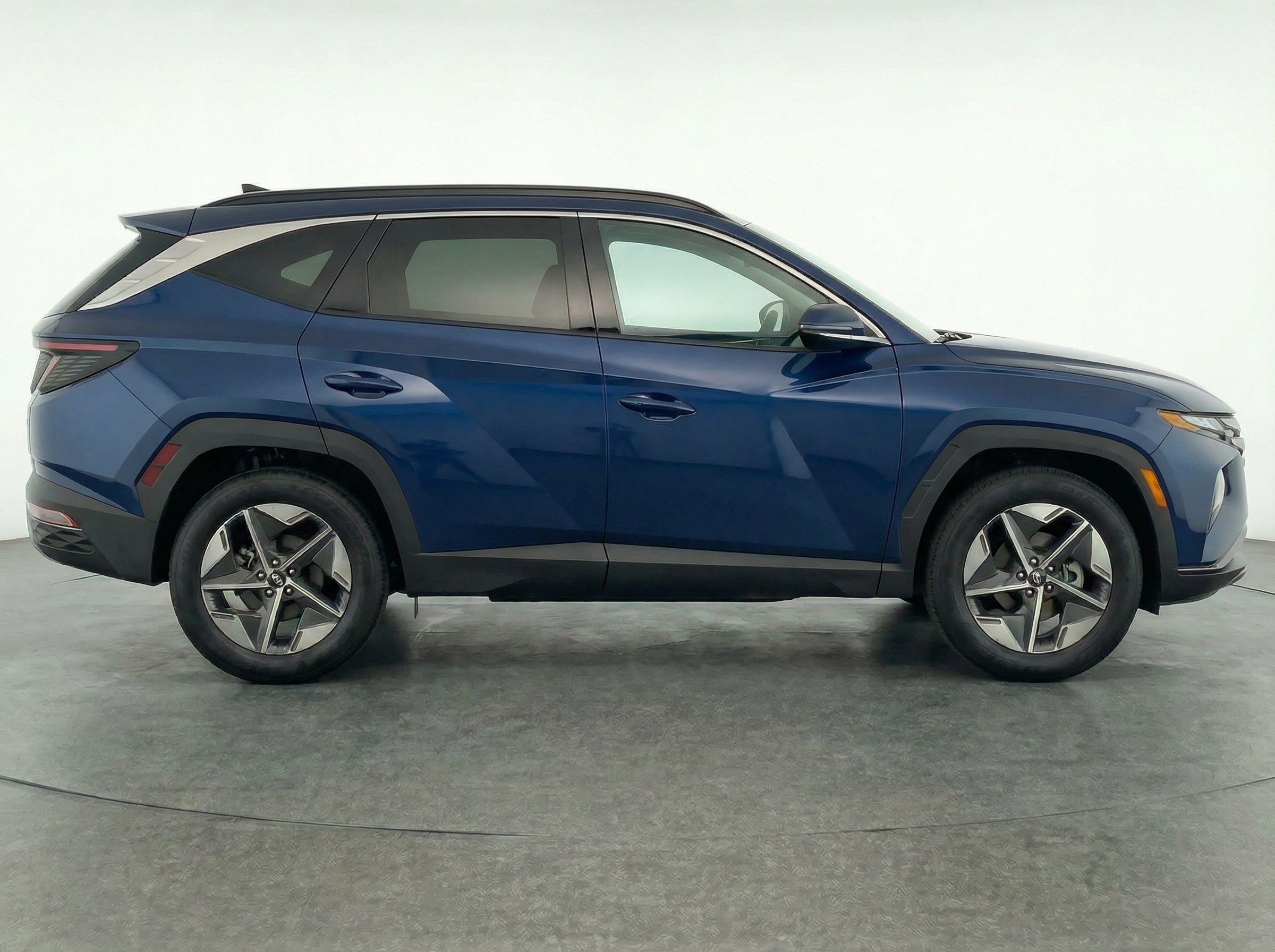 Thumbnail: 2025 Hyundai Tucson - 9