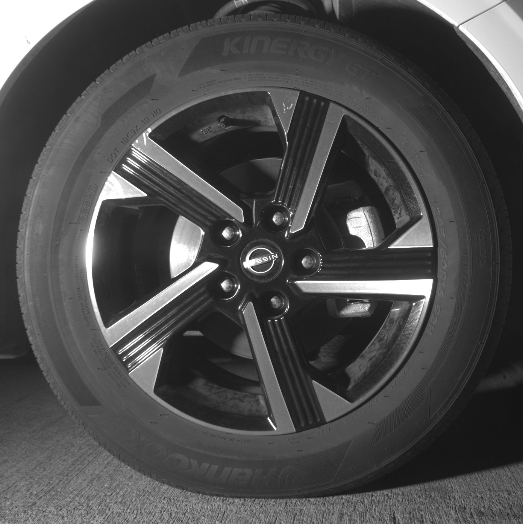 Thumbnail: 2025 Nissan Sentra - 12