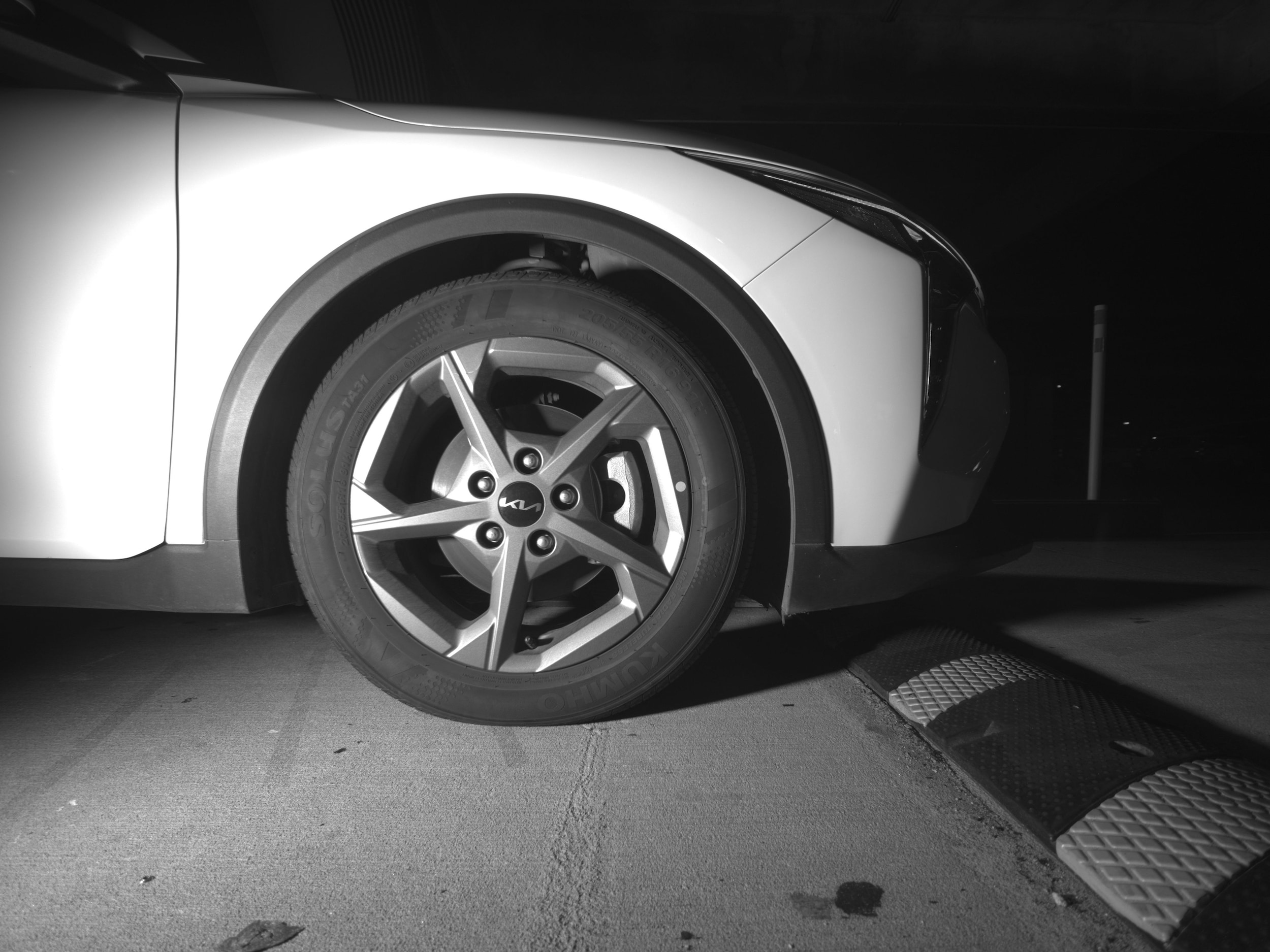 Thumbnail: 2025 Kia K4 - 10