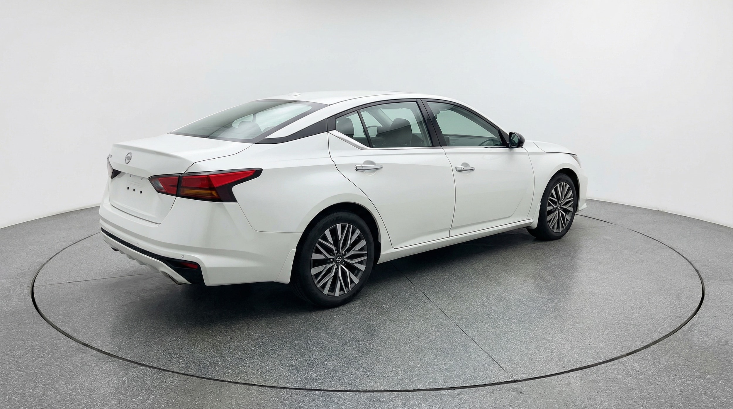 Thumbnail: 2025 Nissan Altima - 7